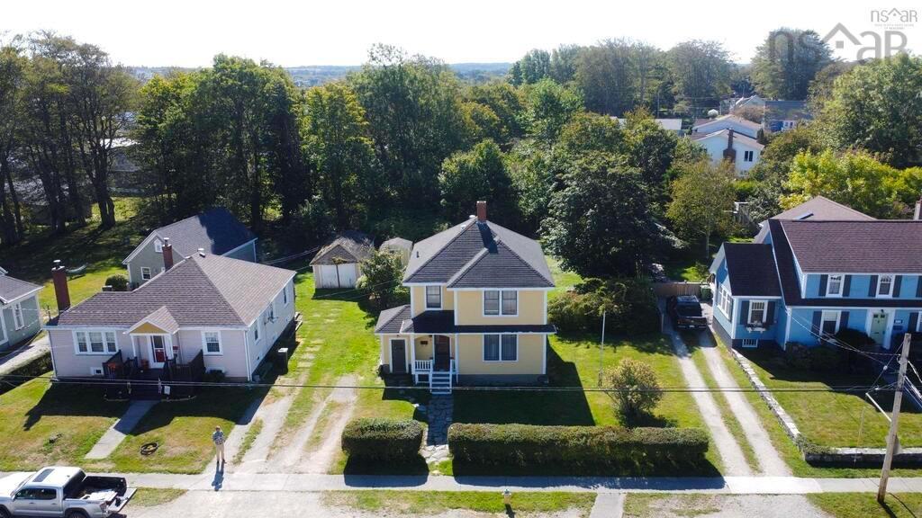 $259,900.00: 85 Cliff Street, Yarmouth