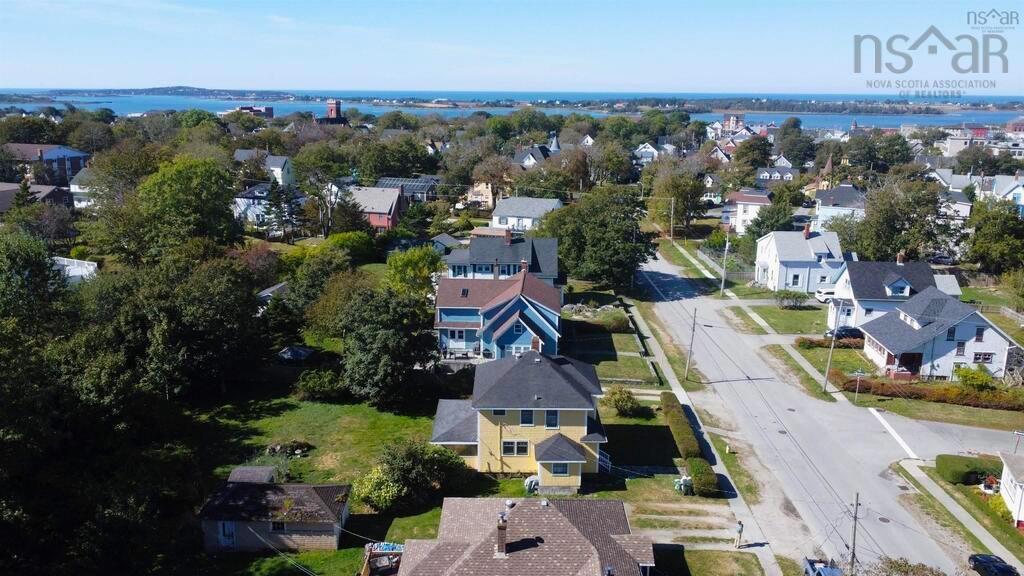 $259,900.00: 85 Cliff Street, Yarmouth