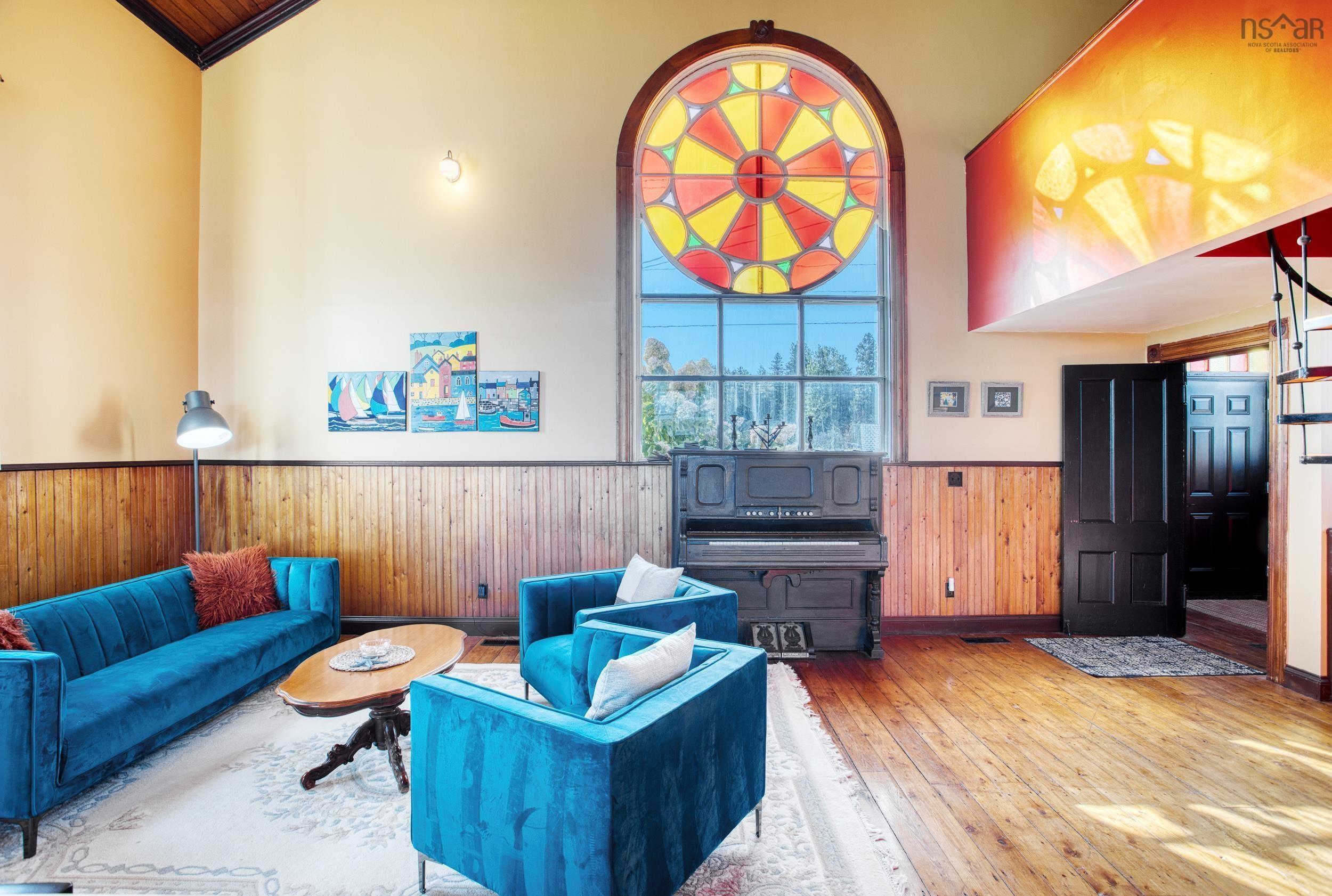 $399,000.00: 13297 Highway 6, Wallace Bridge