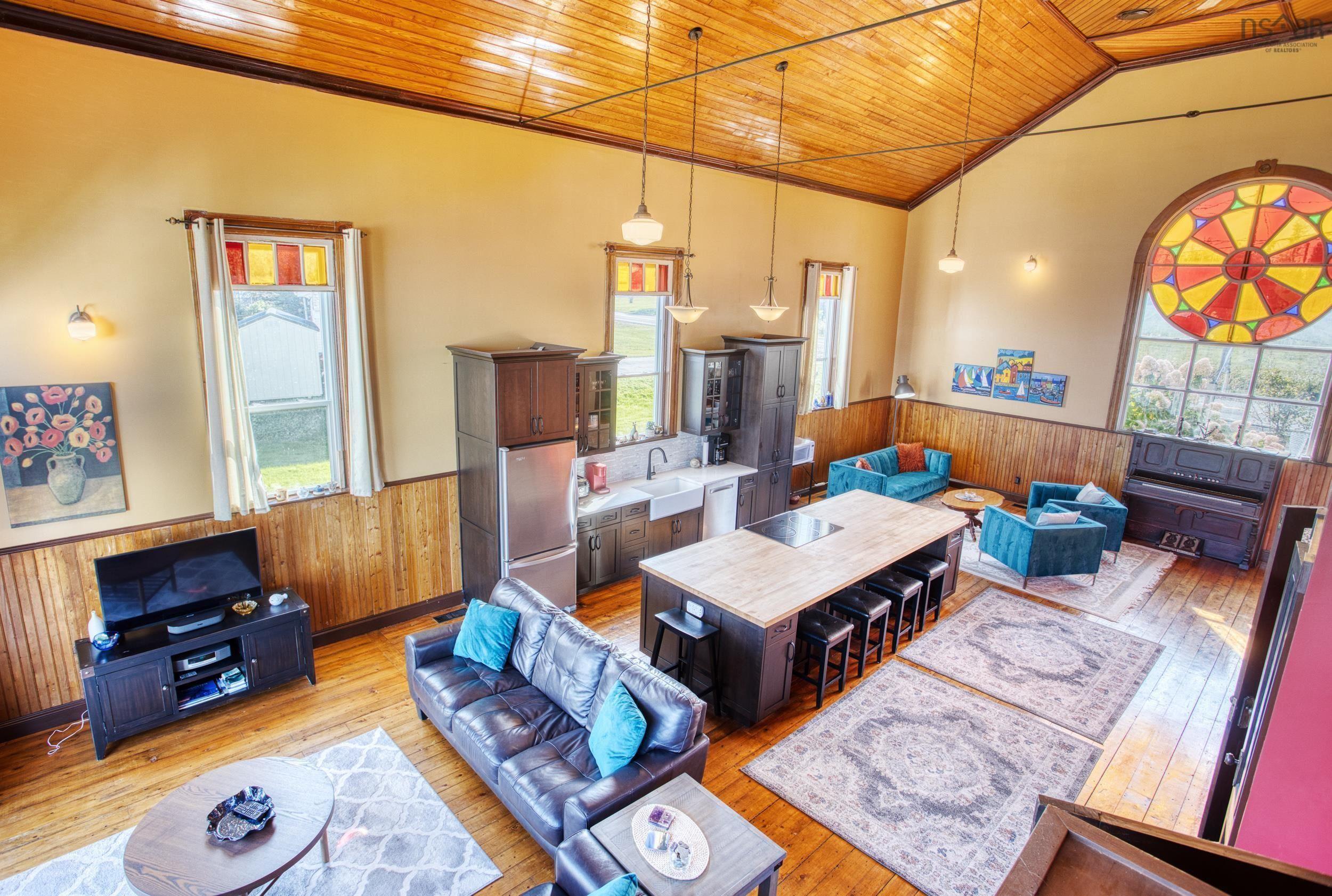 $399,000.00: 13297 Highway 6, Wallace Bridge