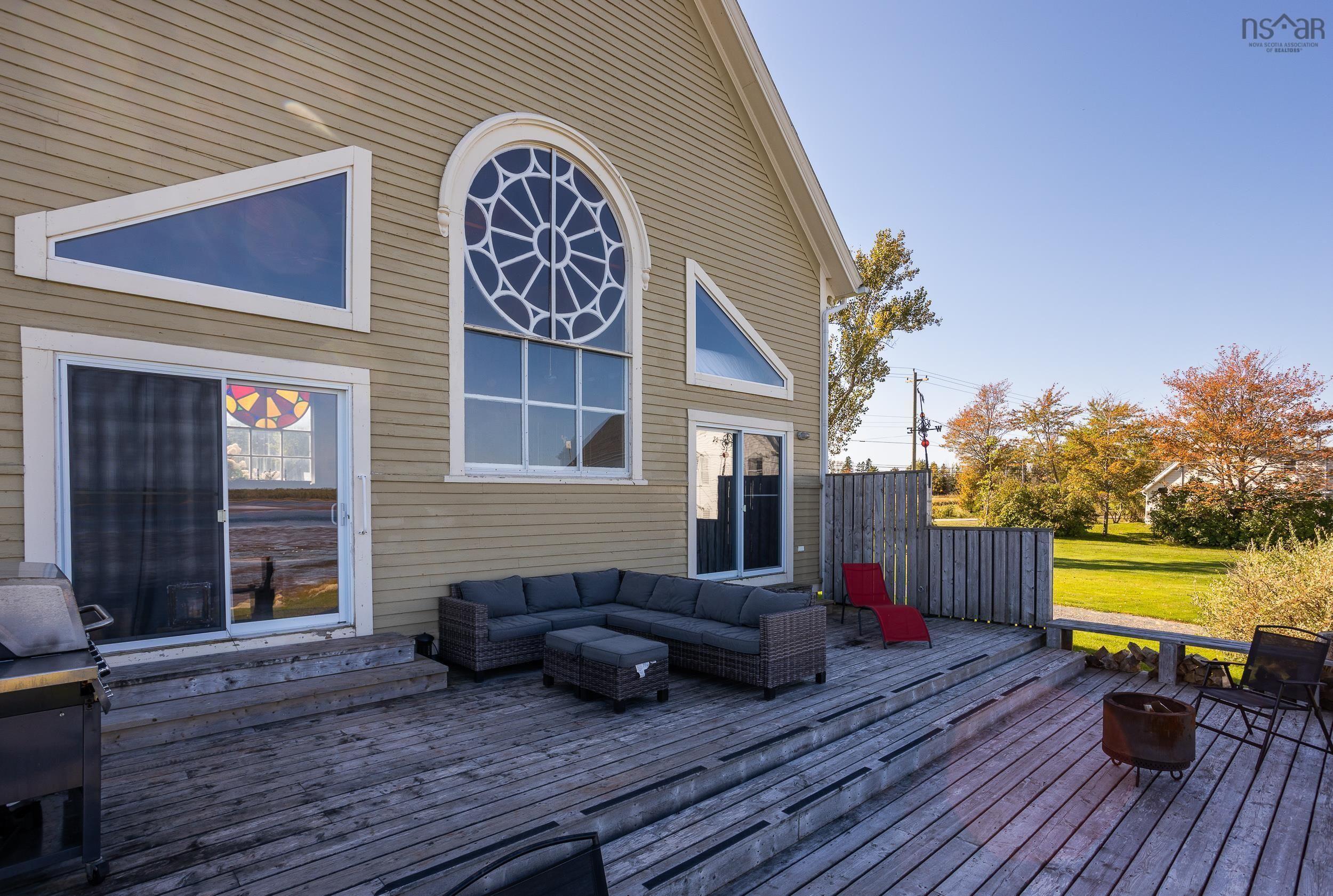 $399,000.00: 13297 Highway 6, Wallace Bridge