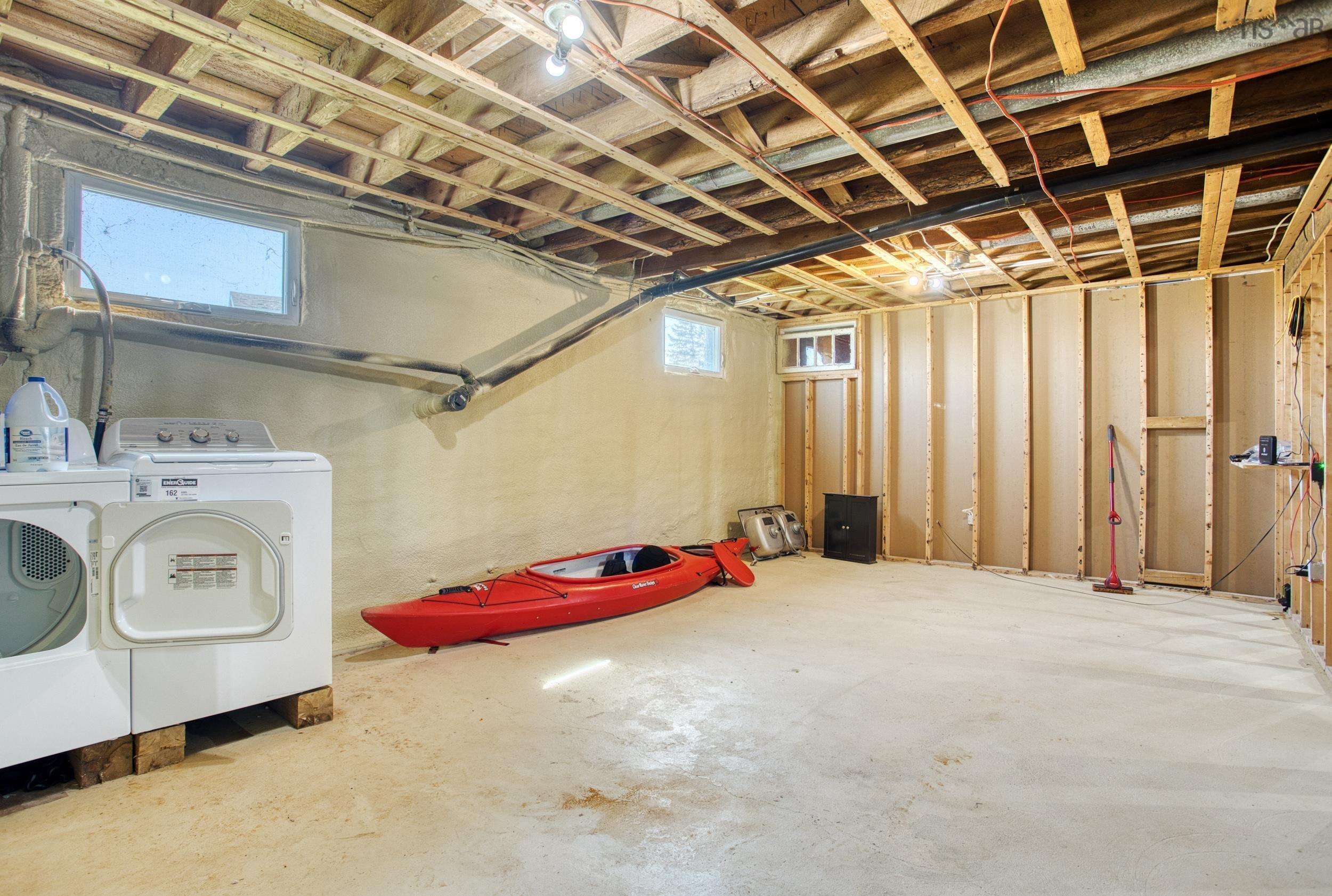 $399,000.00: 13297 Highway 6, Wallace Bridge