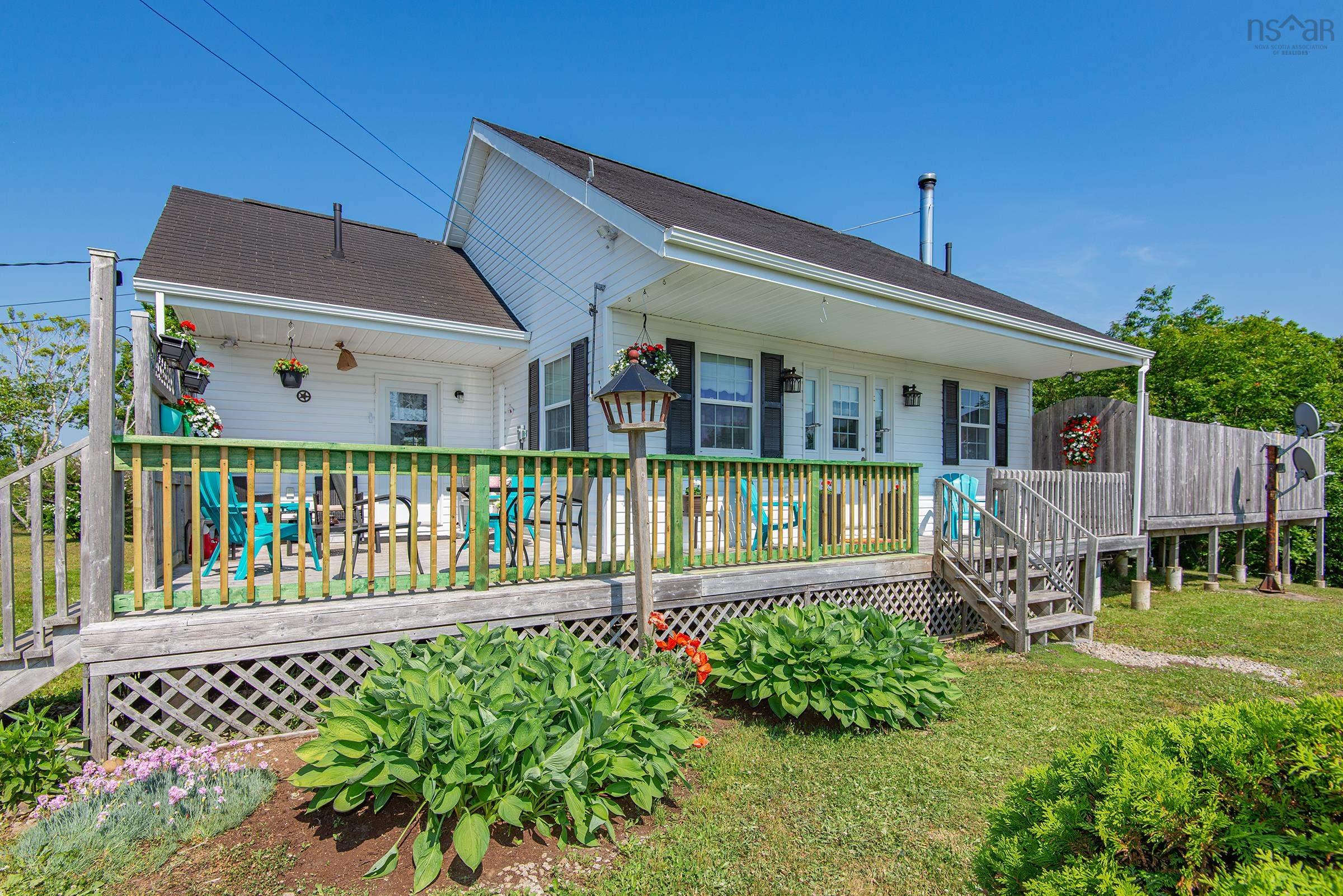 $450,000.00: 6451 Highway 3, Eel Brook