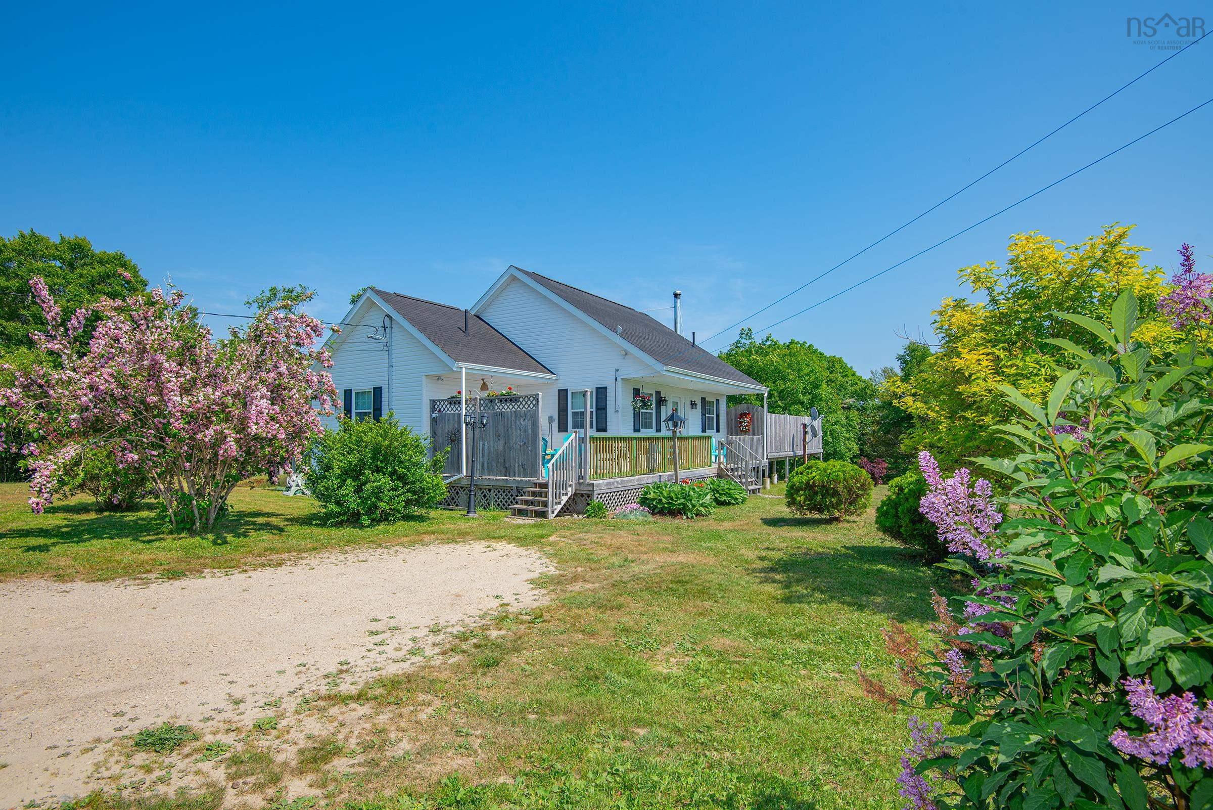 $450,000.00: 6451 Highway 3, Eel Brook