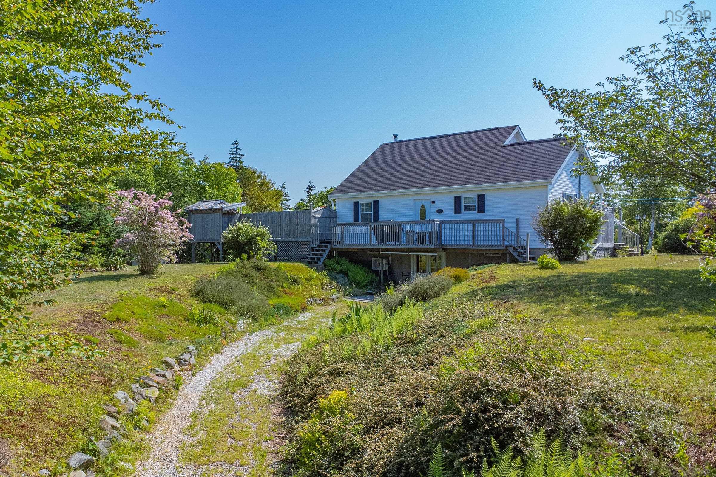 $450,000.00: 6451 Highway 3, Eel Brook