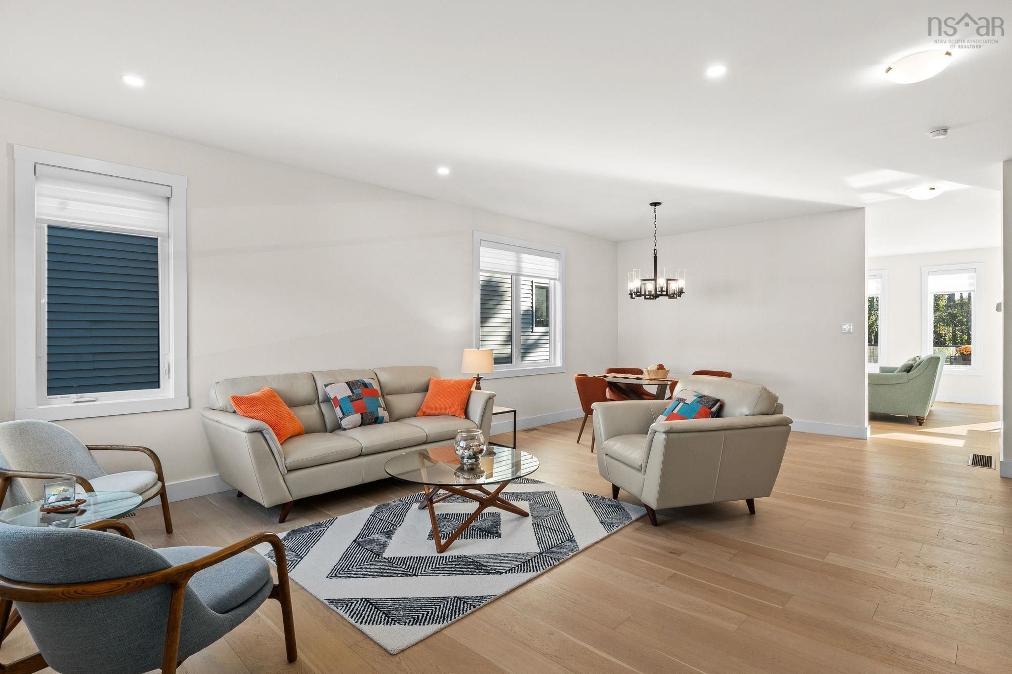 $969,900.00: 52 Innsbrook Way, Bedford