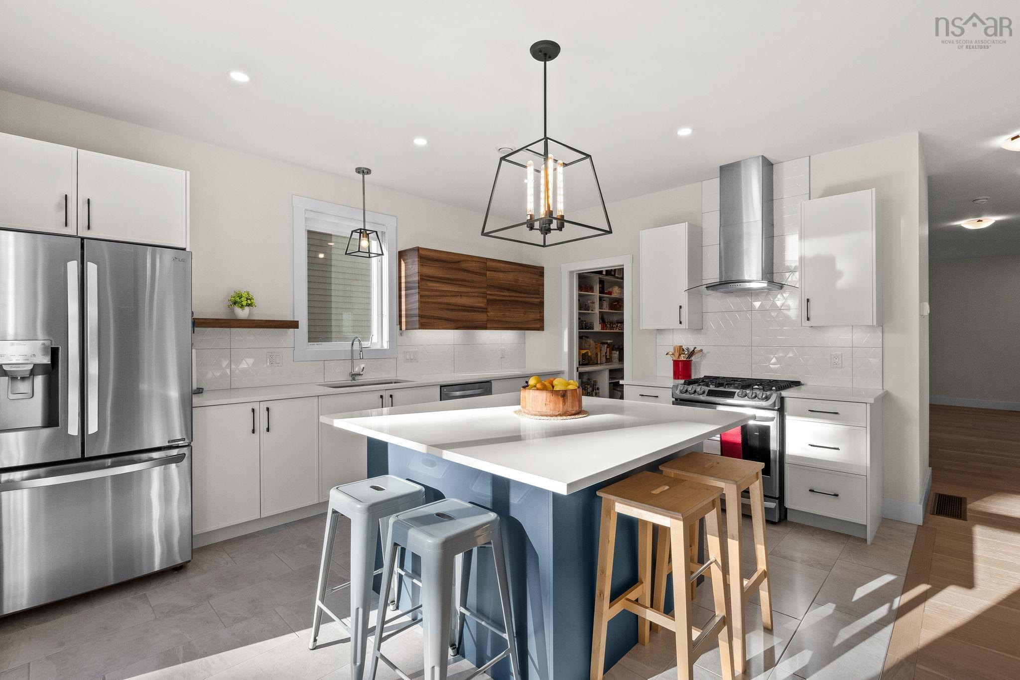 $969,900.00: 52 Innsbrook Way, Bedford