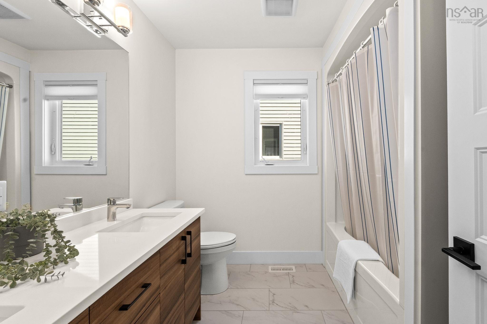 $969,900.00: 52 Innsbrook Way, Bedford