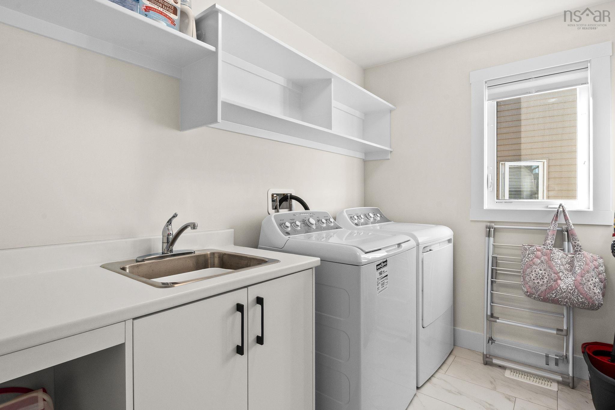 $969,900.00: 52 Innsbrook Way, Bedford