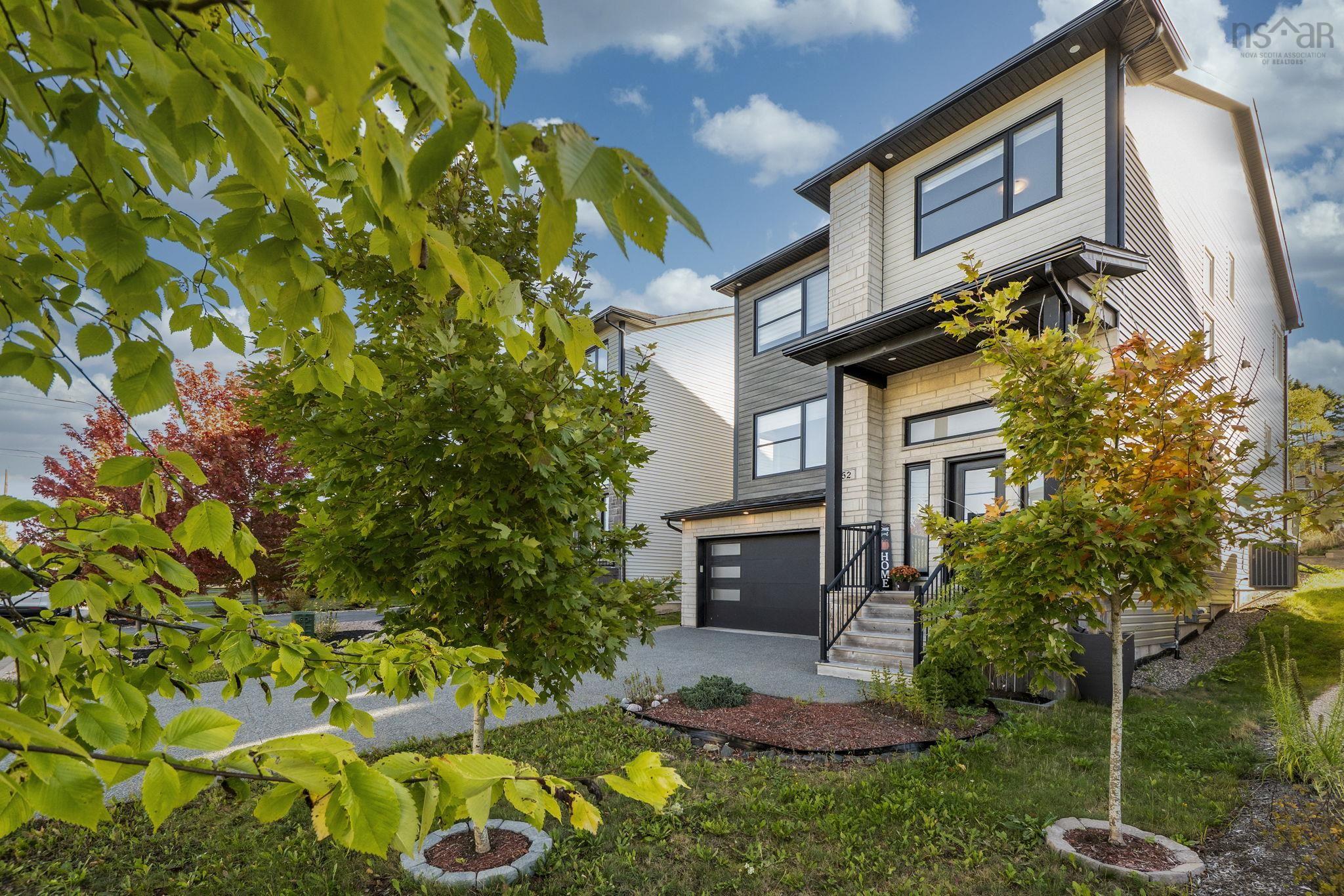 $969,900.00: 52 Innsbrook Way, Bedford