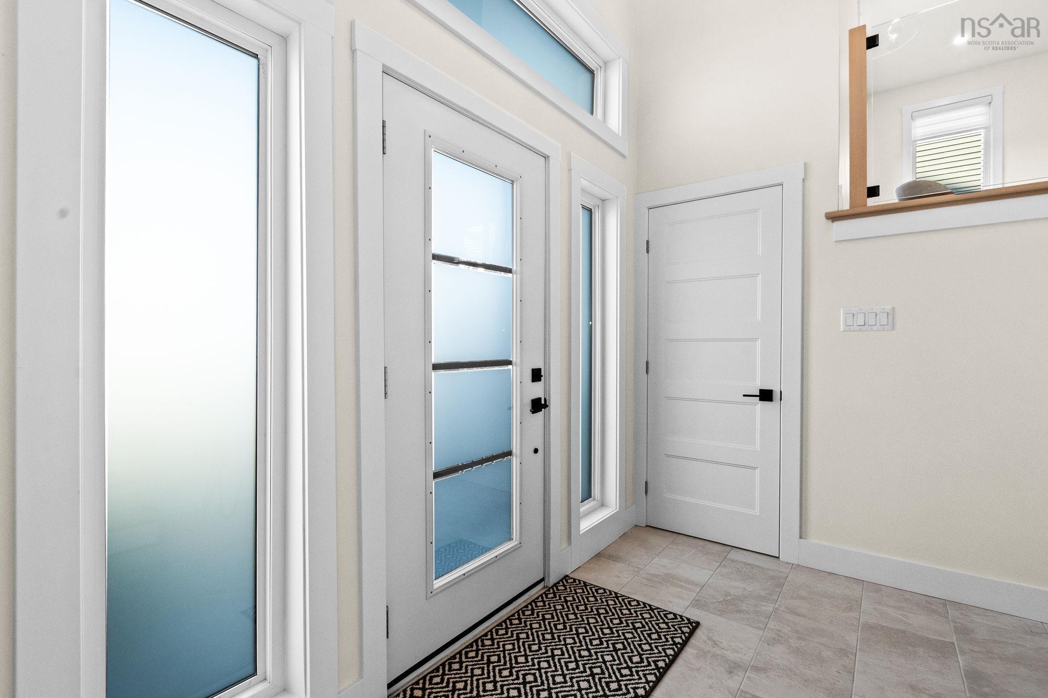 $969,900.00: 52 Innsbrook Way, Bedford