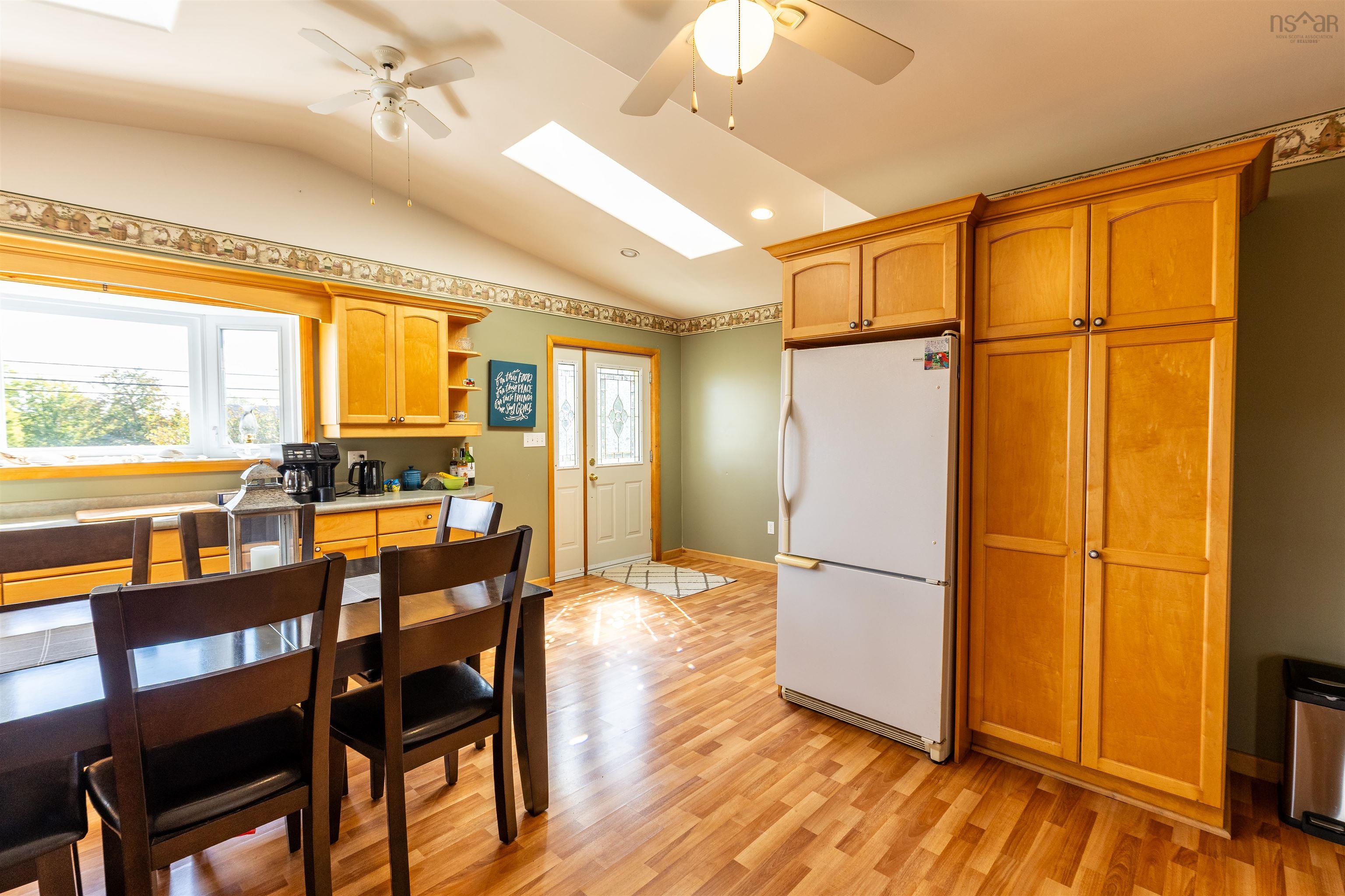 $239,900.00: 1192 Highway 335, Middle West Pubnico