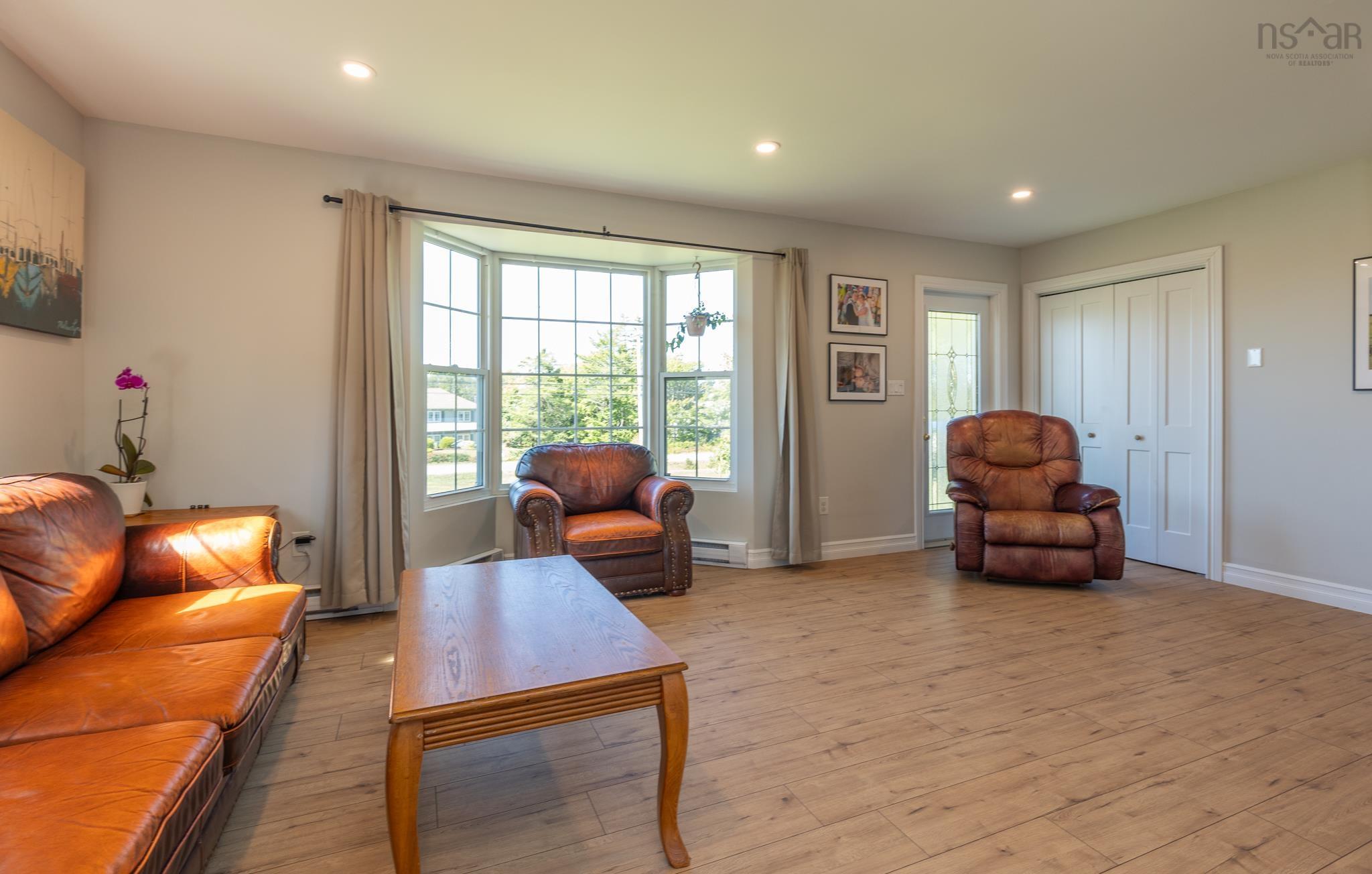 $349,000.00: 309 Highway 330, North East Point