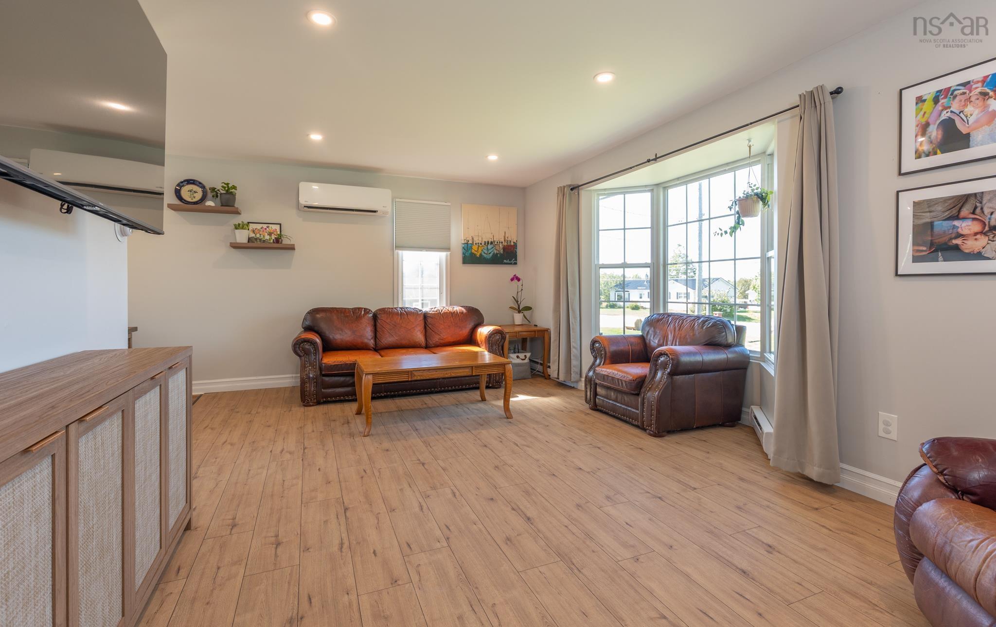 $349,000.00: 309 Highway 330, North East Point