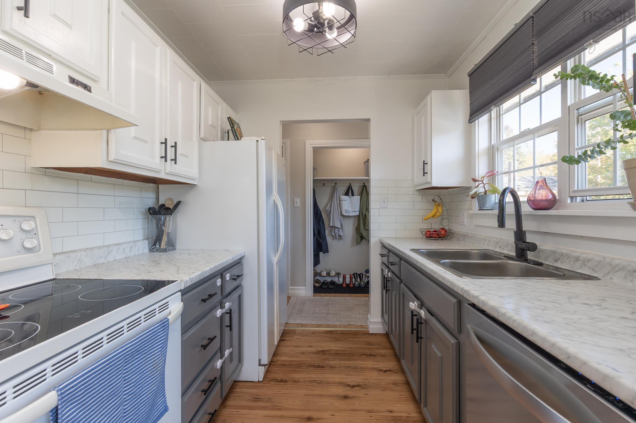 $349,000.00: 309 Highway 330, North East Point
