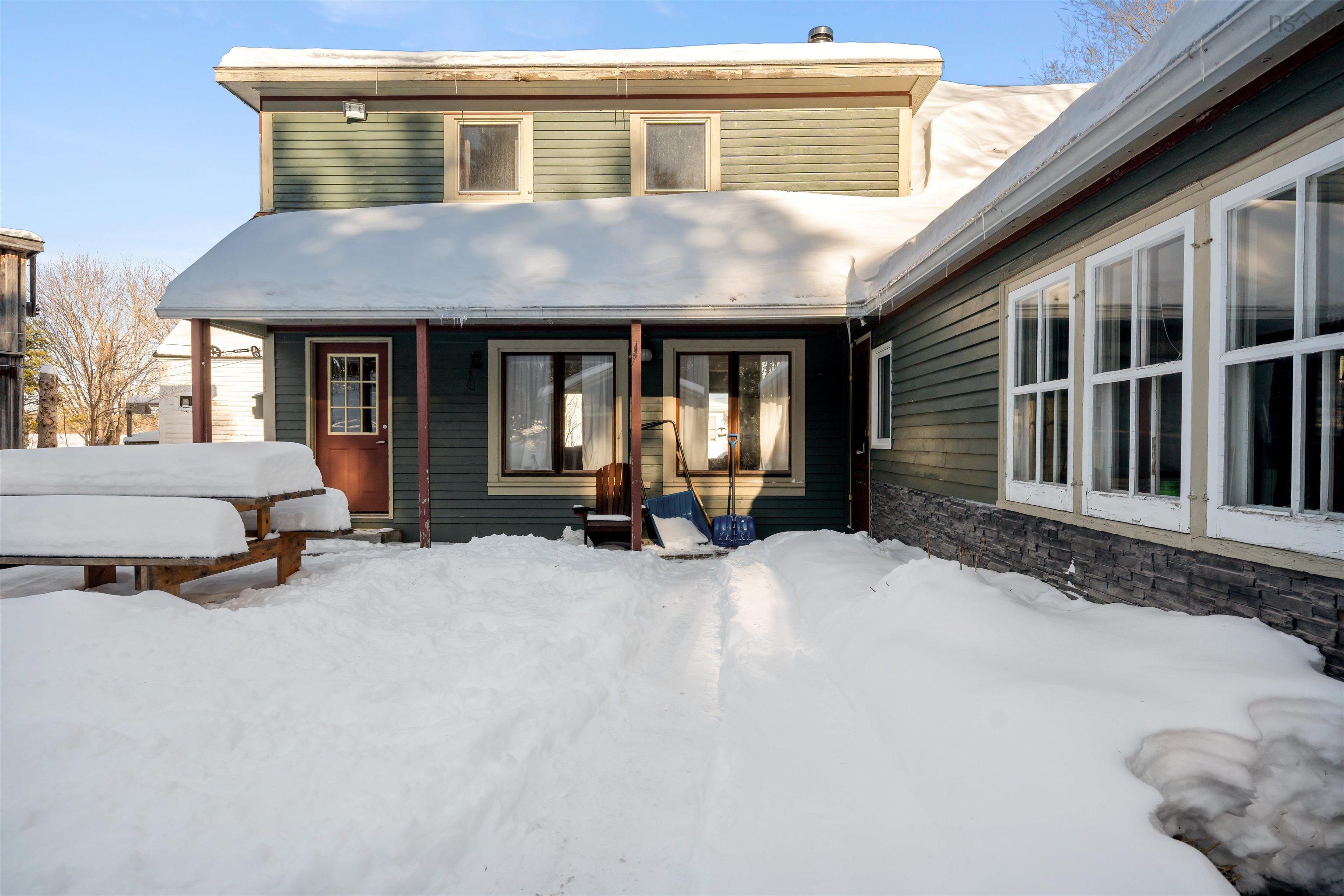 $394,000.00: 8671 Highway 2, Great Village