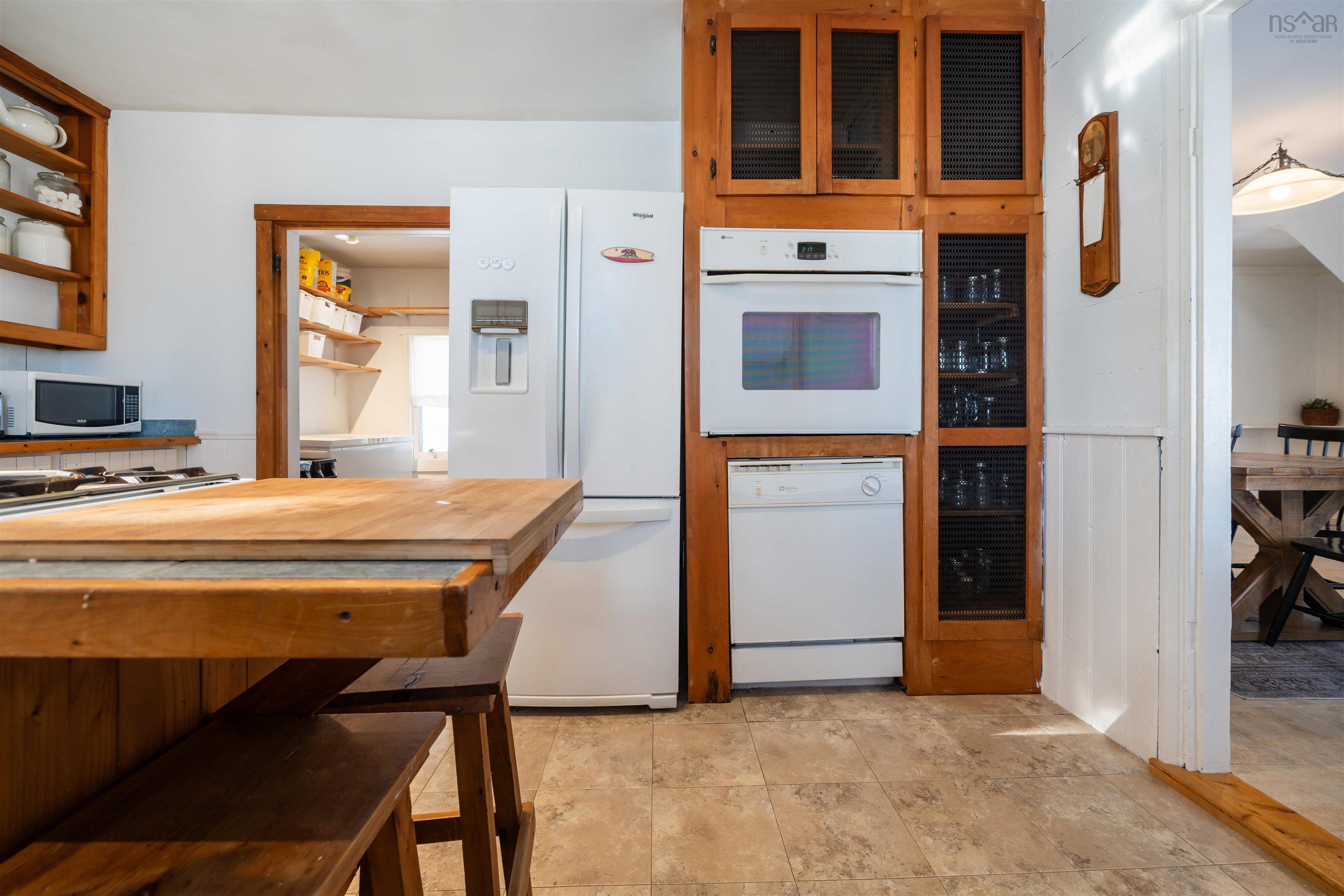 $394,000.00: 8671 Highway 2, Great Village