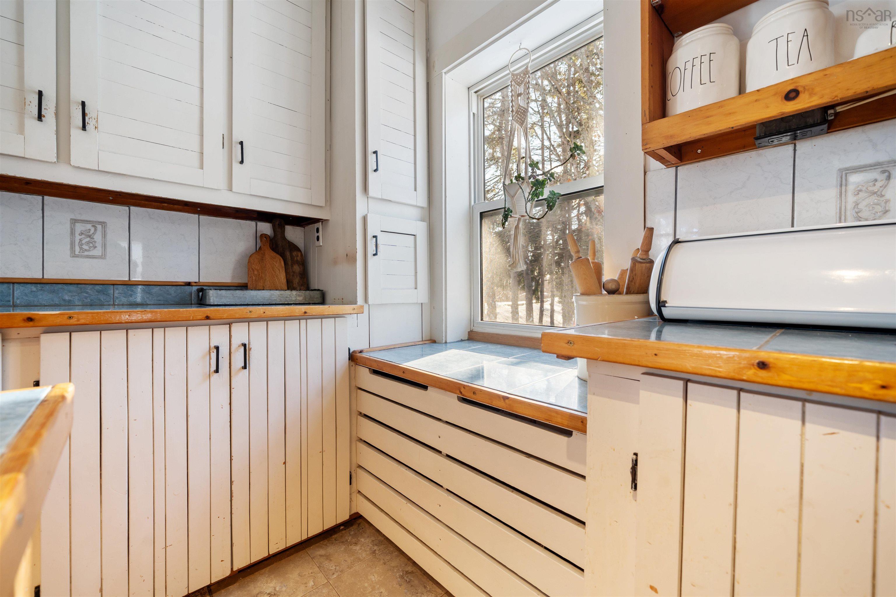 $394,000.00: 8671 Highway 2, Great Village