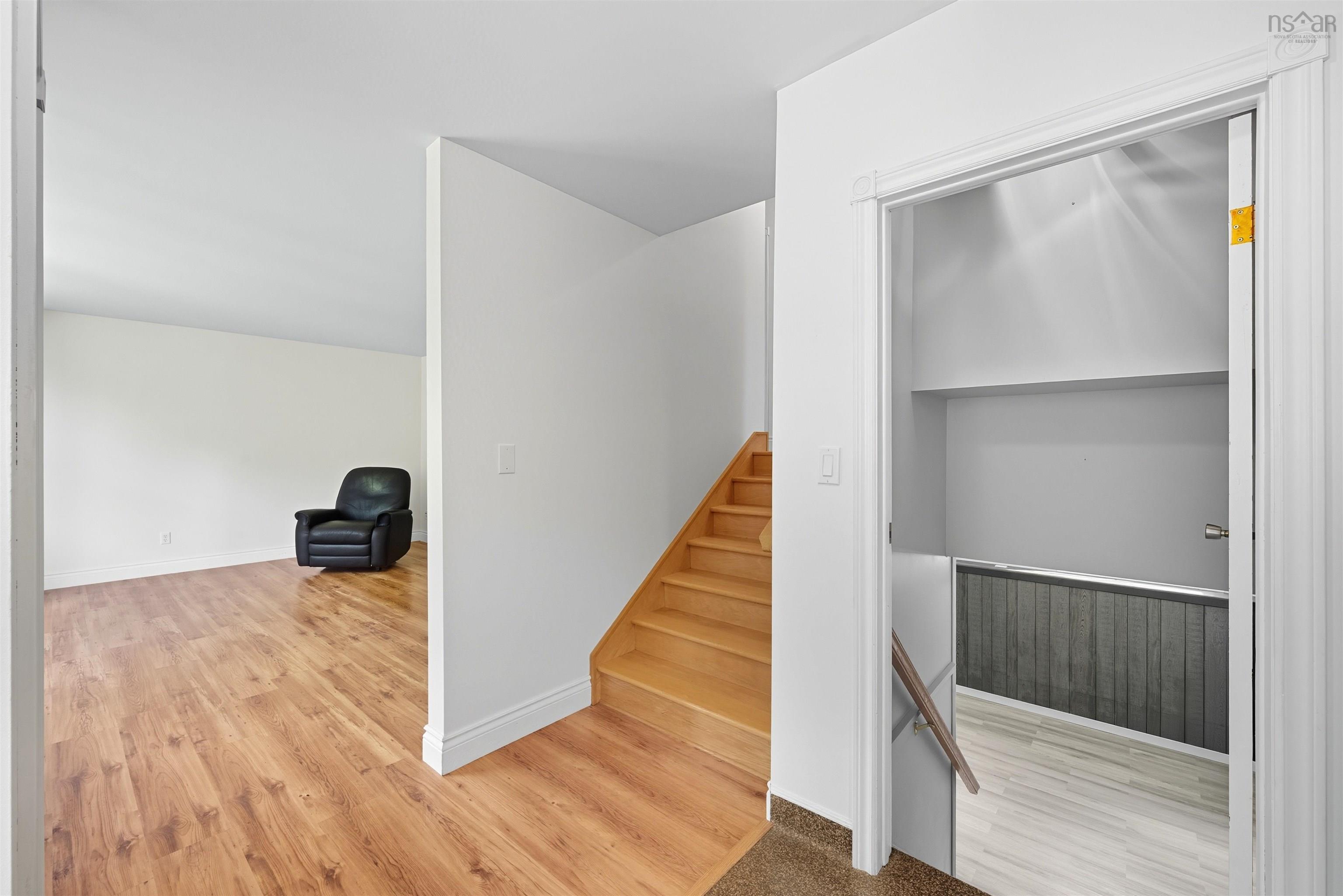 206 Lakeview Road, Lakeview, NS (MLS 202524902)