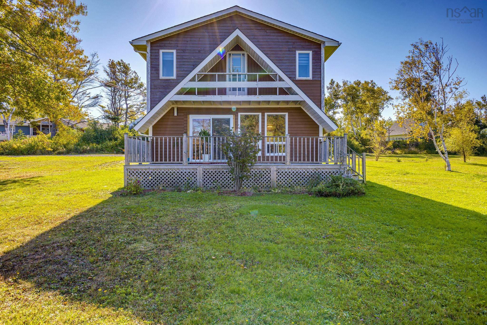 $439,990.00: 6157 Little Harbour Road, Kings Head