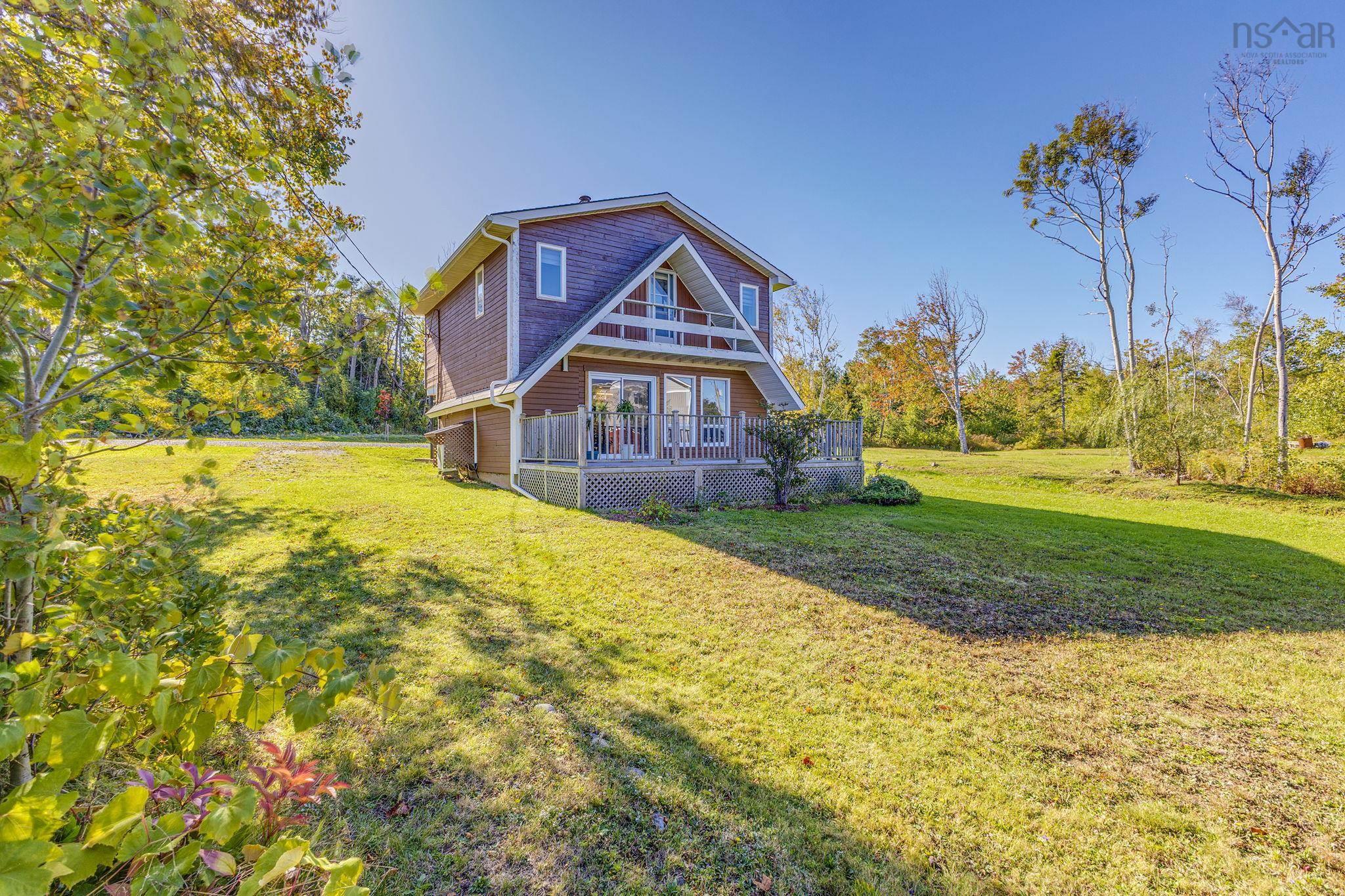 $439,990.00: 6157 Little Harbour Road, Kings Head