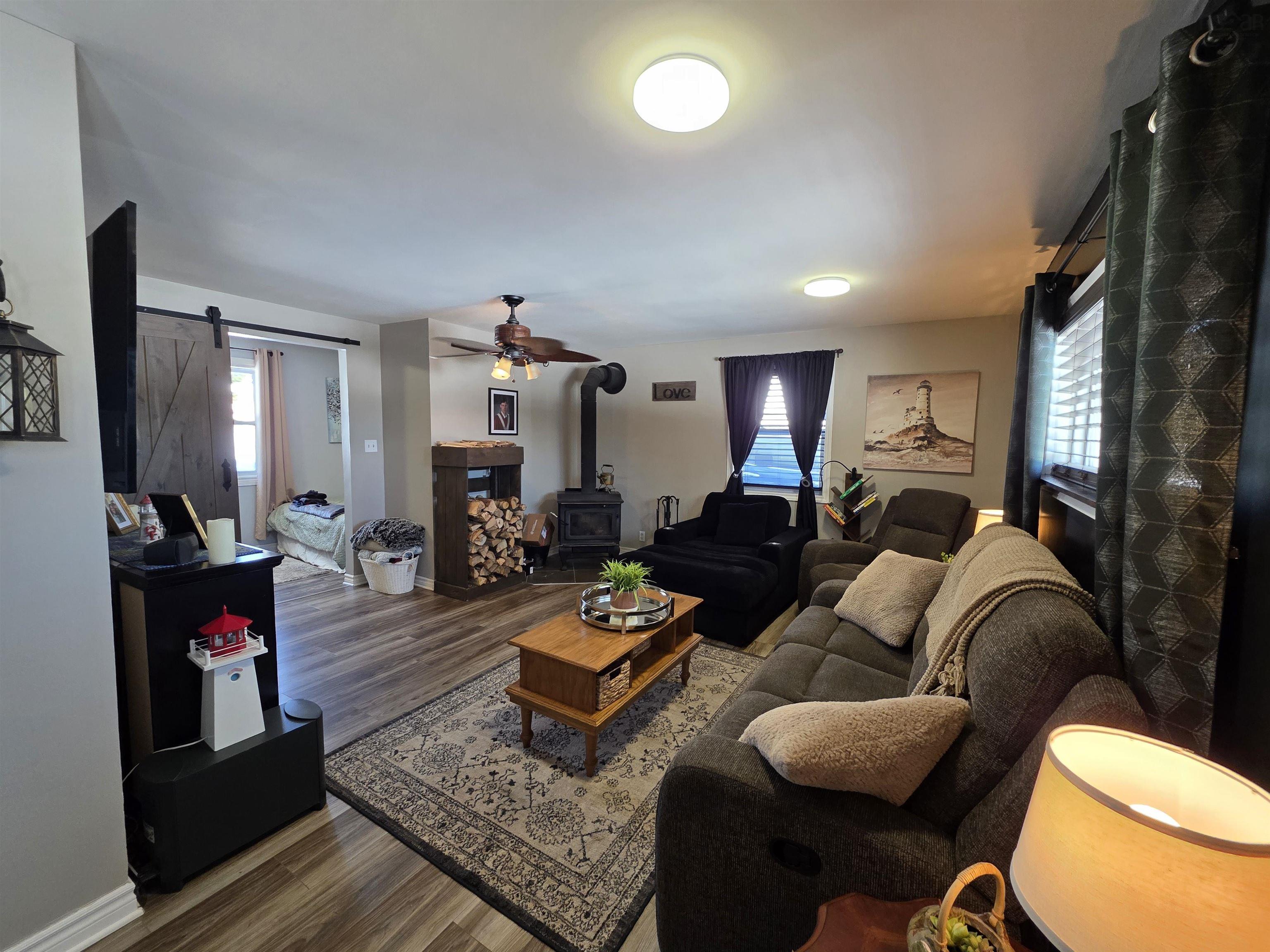 $334,900.00: 5231 Grand Mira North Road, Grand Mira North