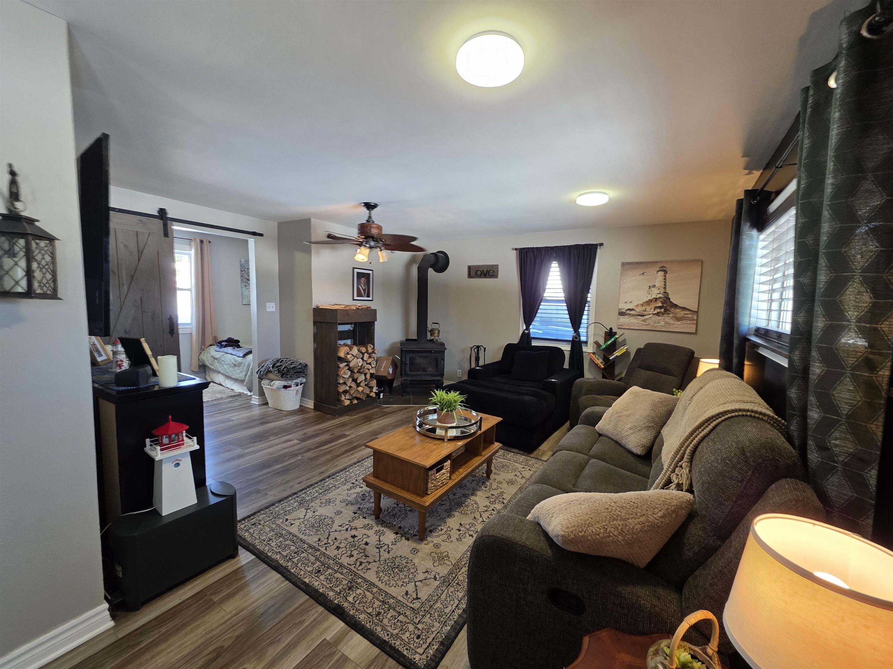 $334,900.00: 5231 Grand Mira North Road, Grand Mira North