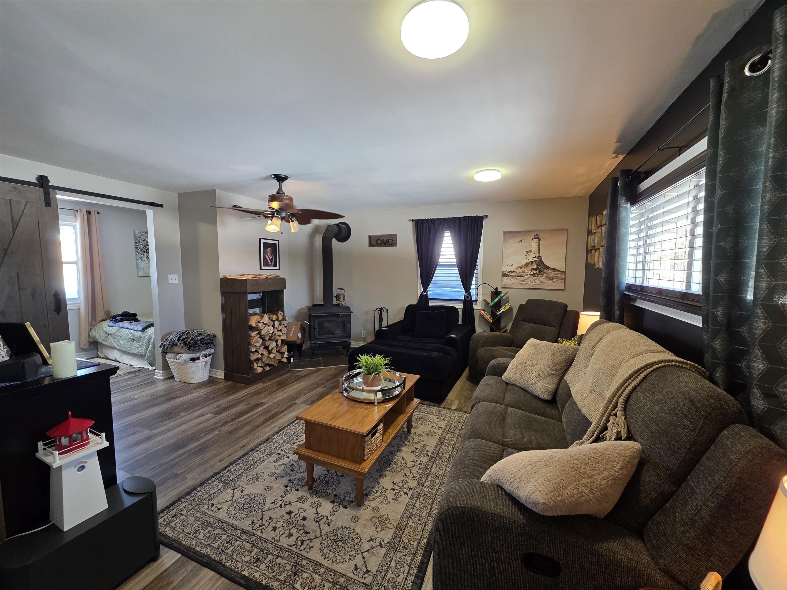 $334,900.00: 5231 Grand Mira North Road, Grand Mira North