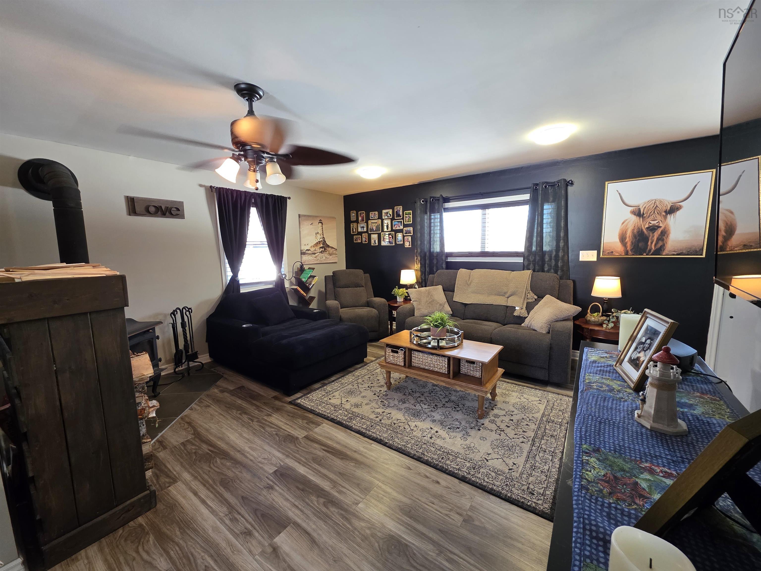 $334,900.00: 5231 Grand Mira North Road, Grand Mira North