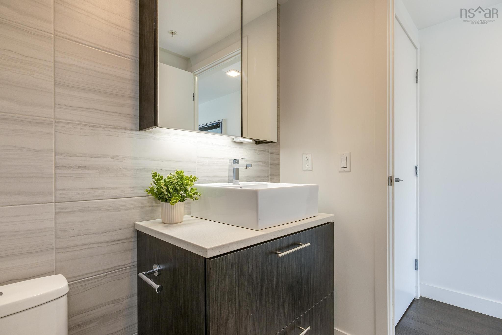 $669,000.00: 813 1048 Wellington Street, Halifax