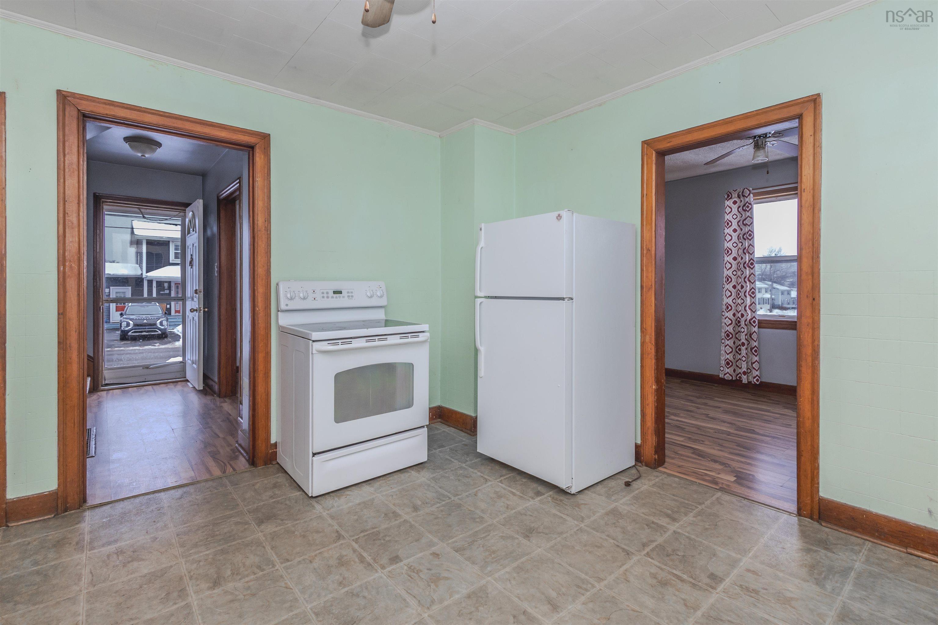 $275,000.00: 307 Cabot Street, Sydney