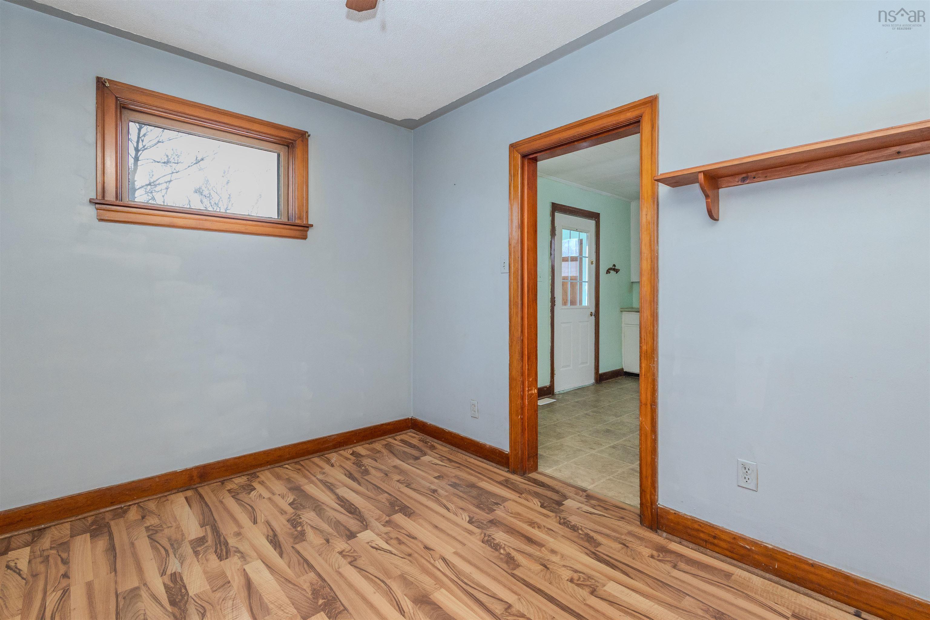 $275,000.00: 307 Cabot Street, Sydney