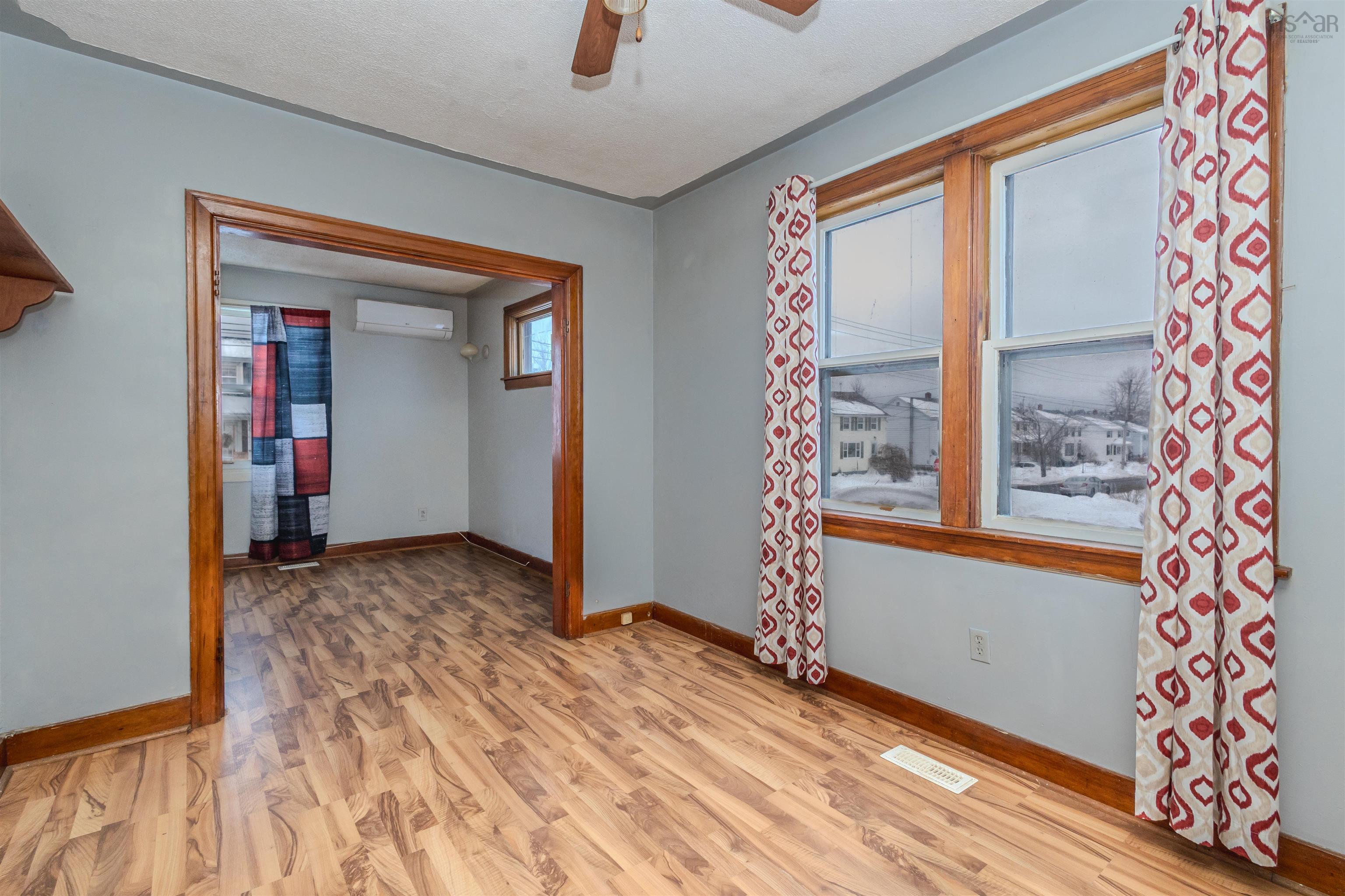 $275,000.00: 307 Cabot Street, Sydney