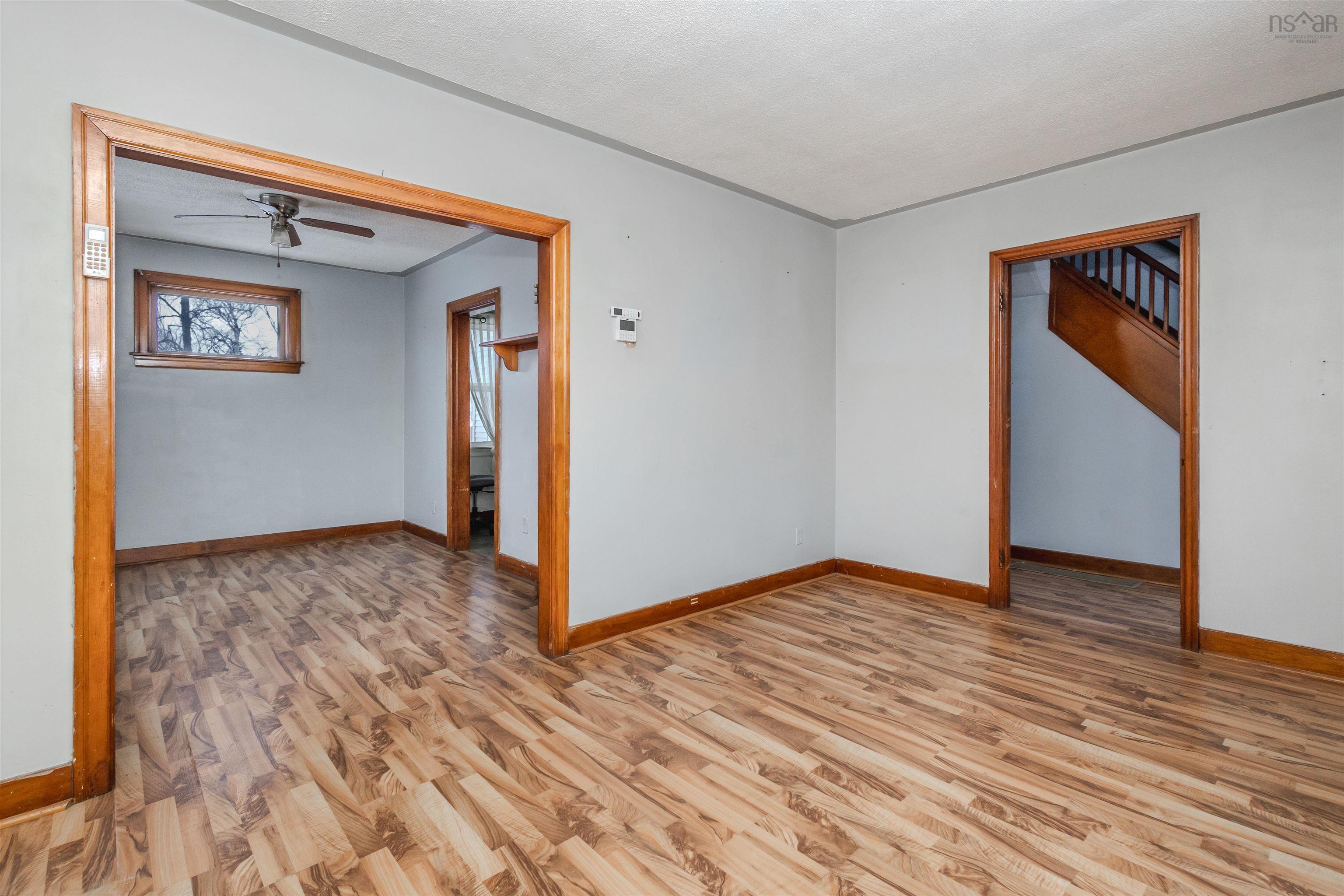 $275,000.00: 307 Cabot Street, Sydney