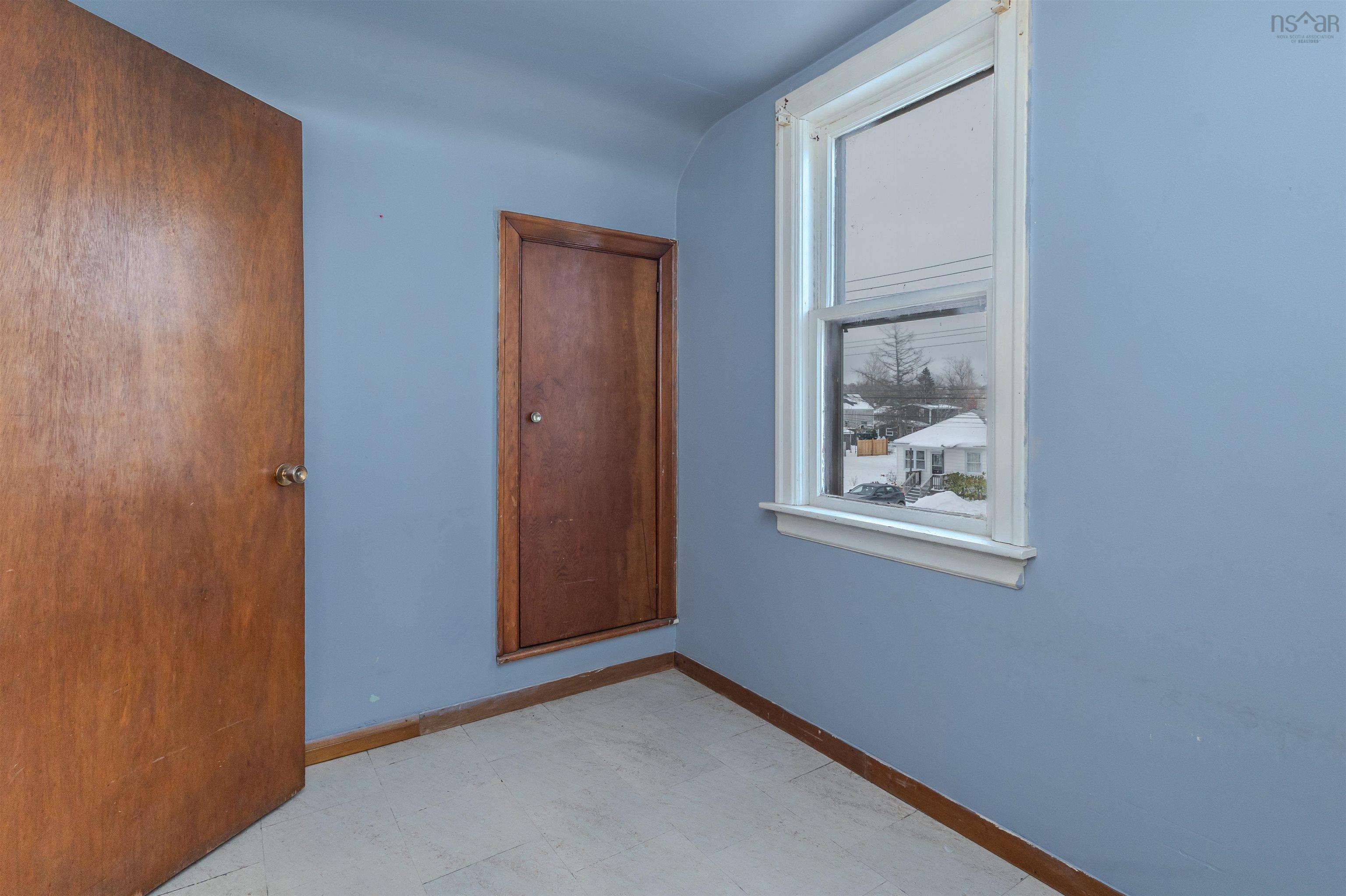 $275,000.00: 307 Cabot Street, Sydney