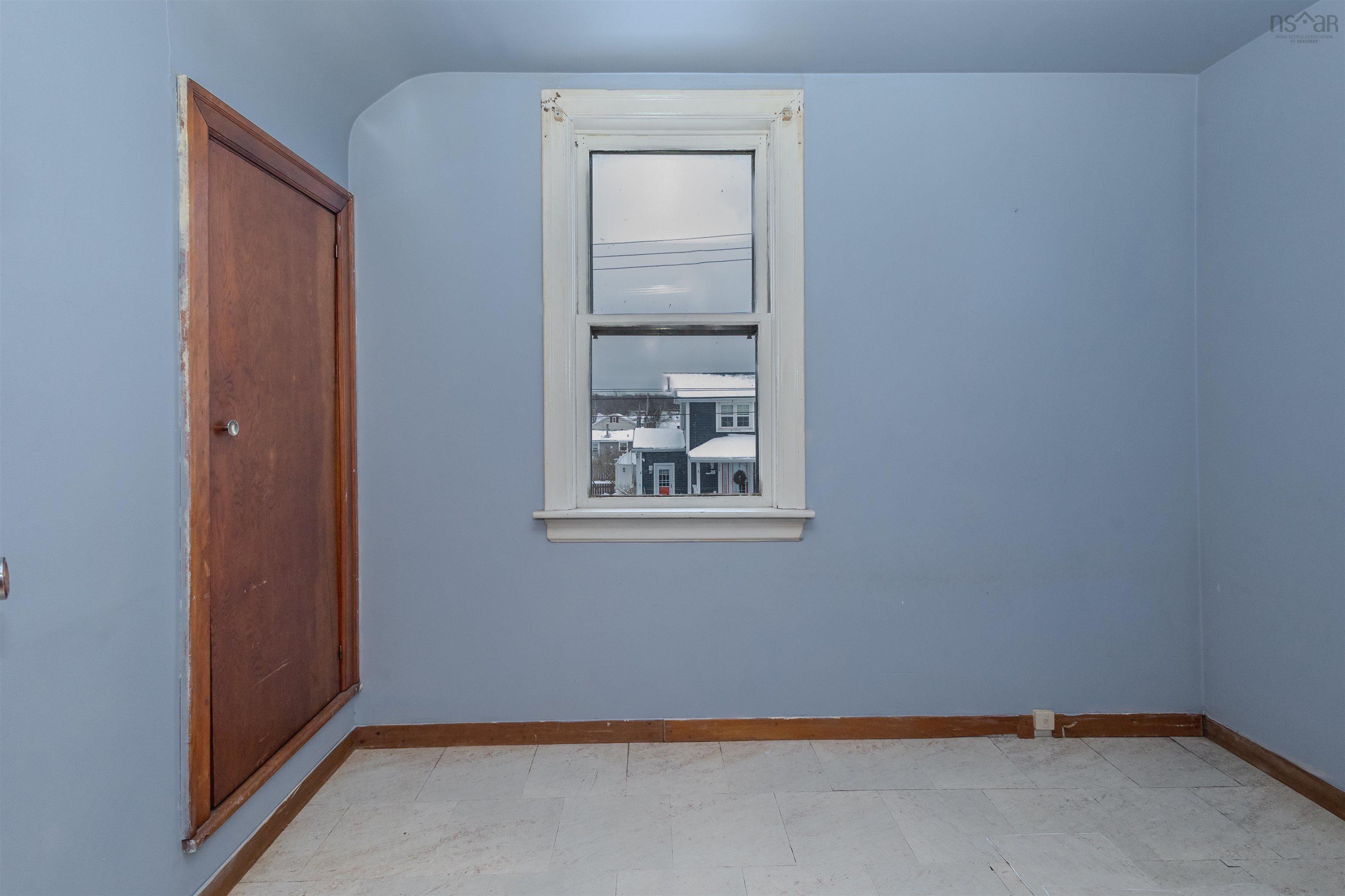 $275,000.00: 307 Cabot Street, Sydney