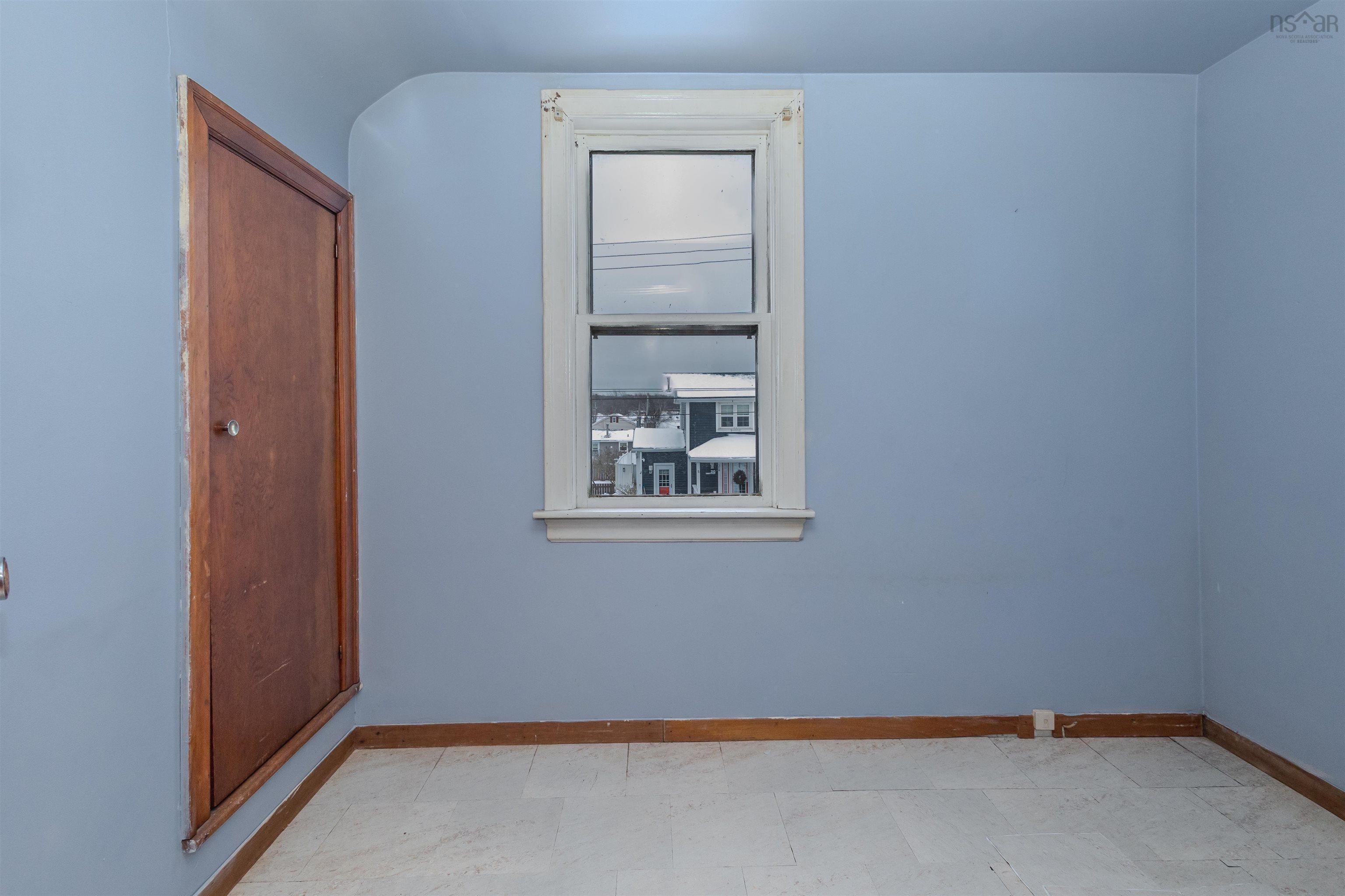 $275,000.00: 307 Cabot Street, Sydney