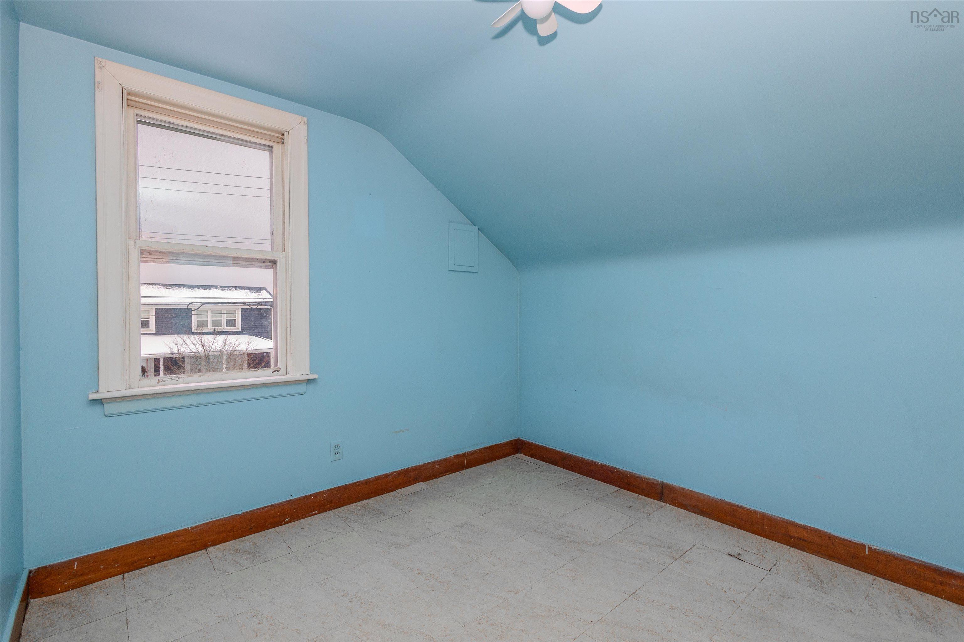 $275,000.00: 307 Cabot Street, Sydney