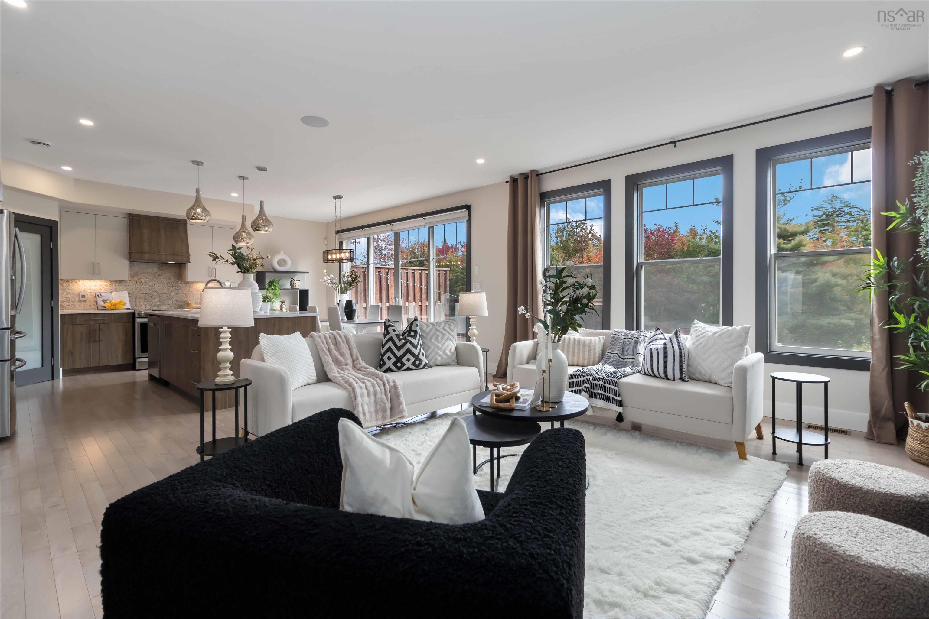 $1,239,000.00: 128 Innsbrook Way, Bedford