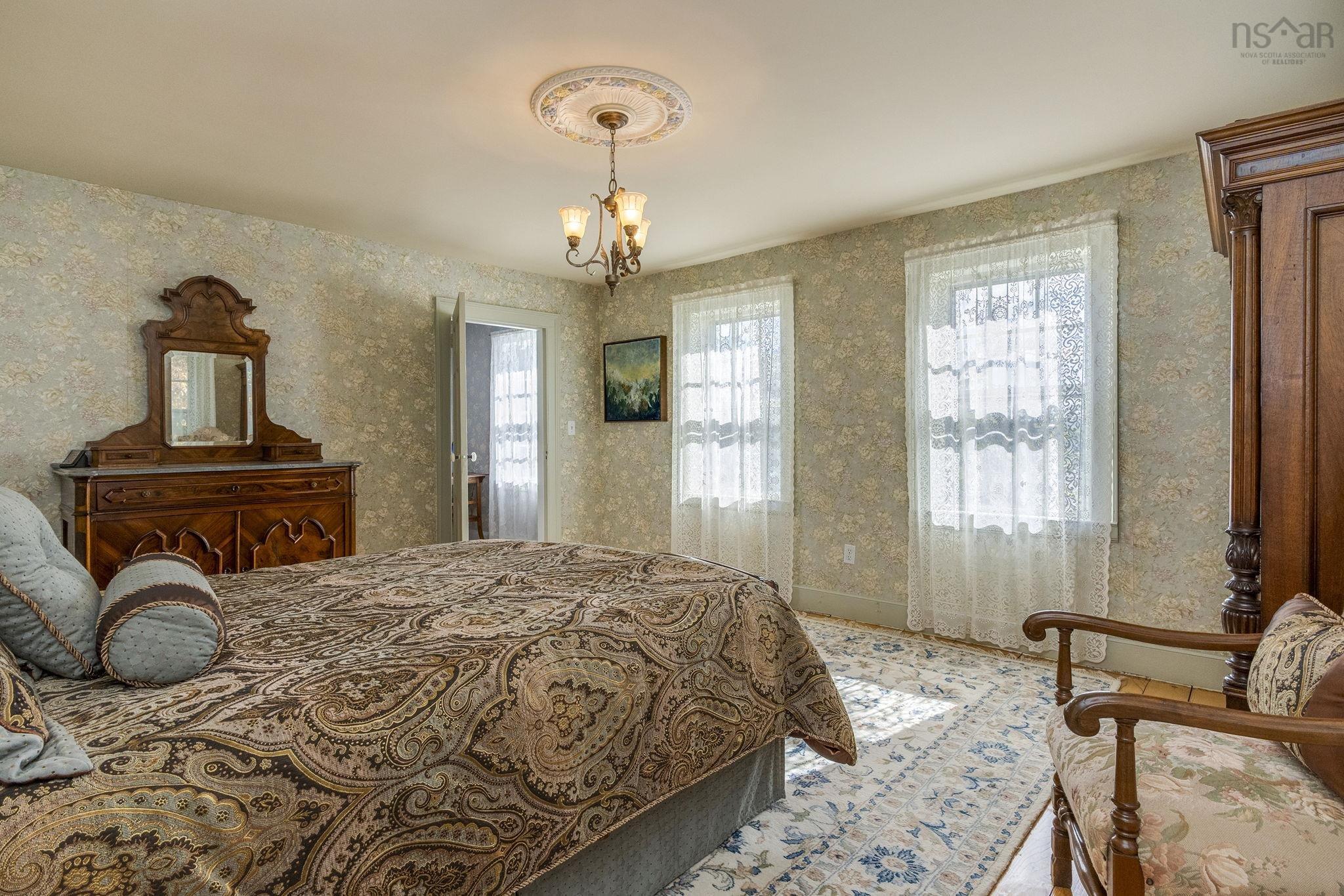 $635,000.00: 5315 Granville Road, Granville Ferry