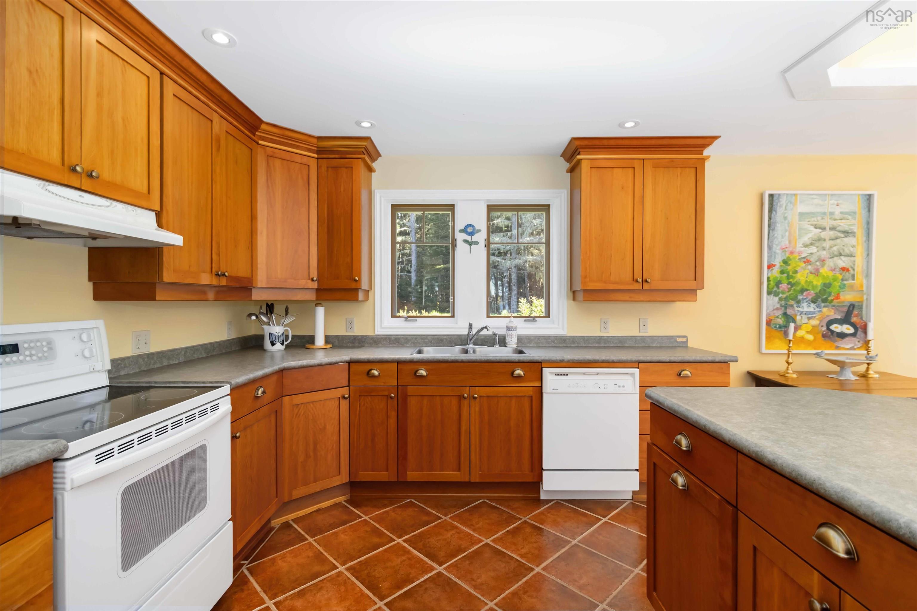 $899,000.00: 42 Pierce Point Road, Western Head