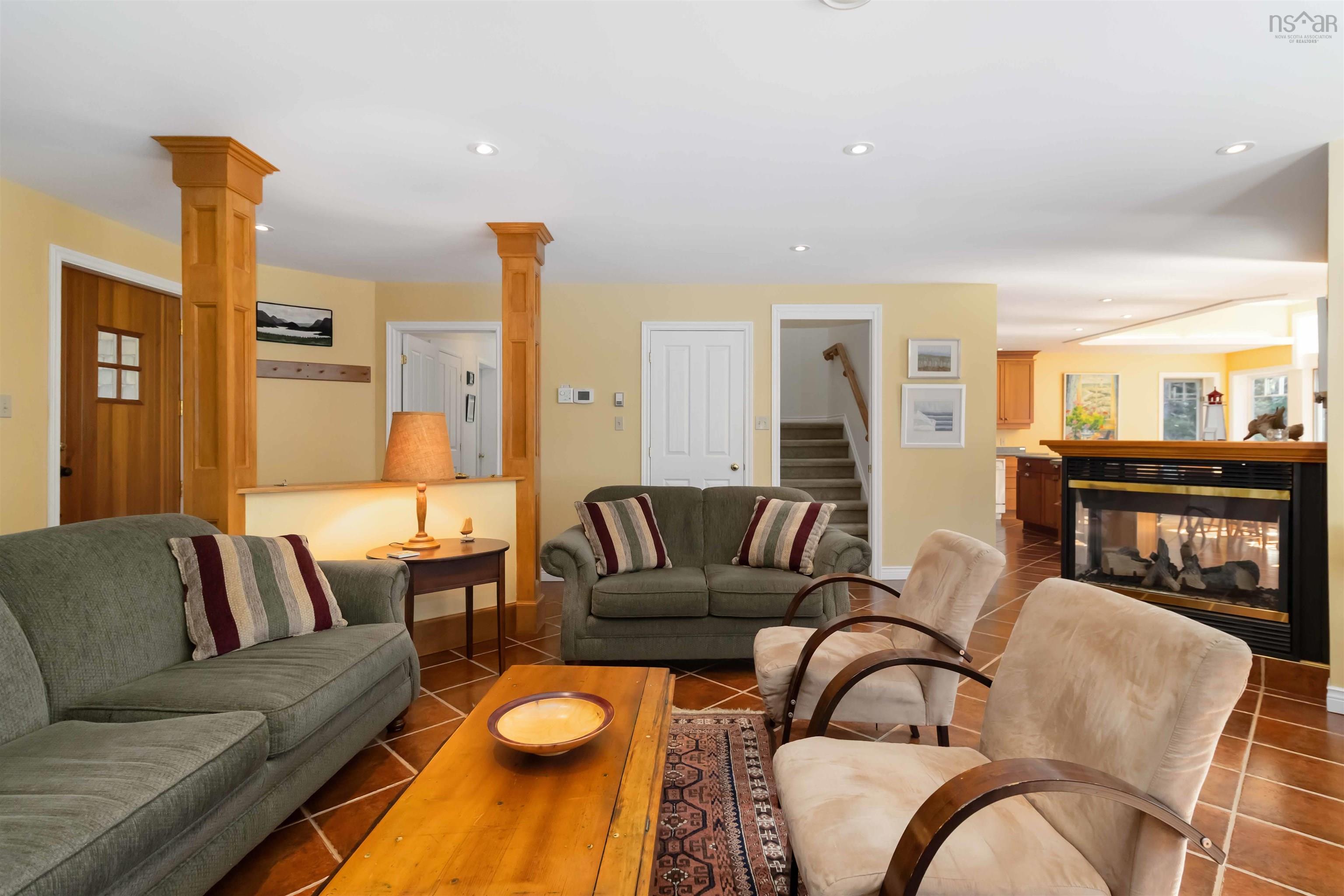 $899,000.00: 42 Pierce Point Road, Western Head