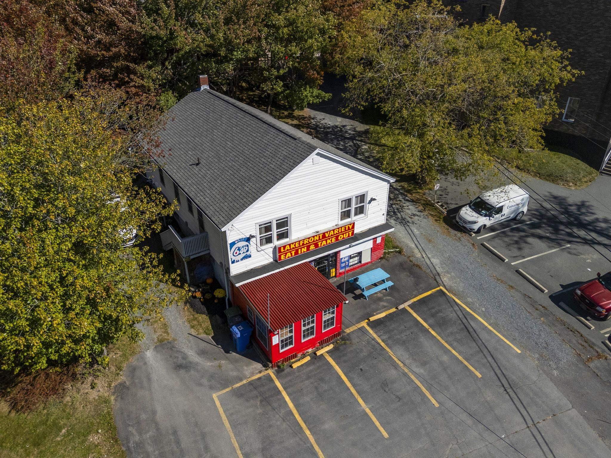 16 6 Lakefront Road, Dartmouth, NS (MLS 202525250)