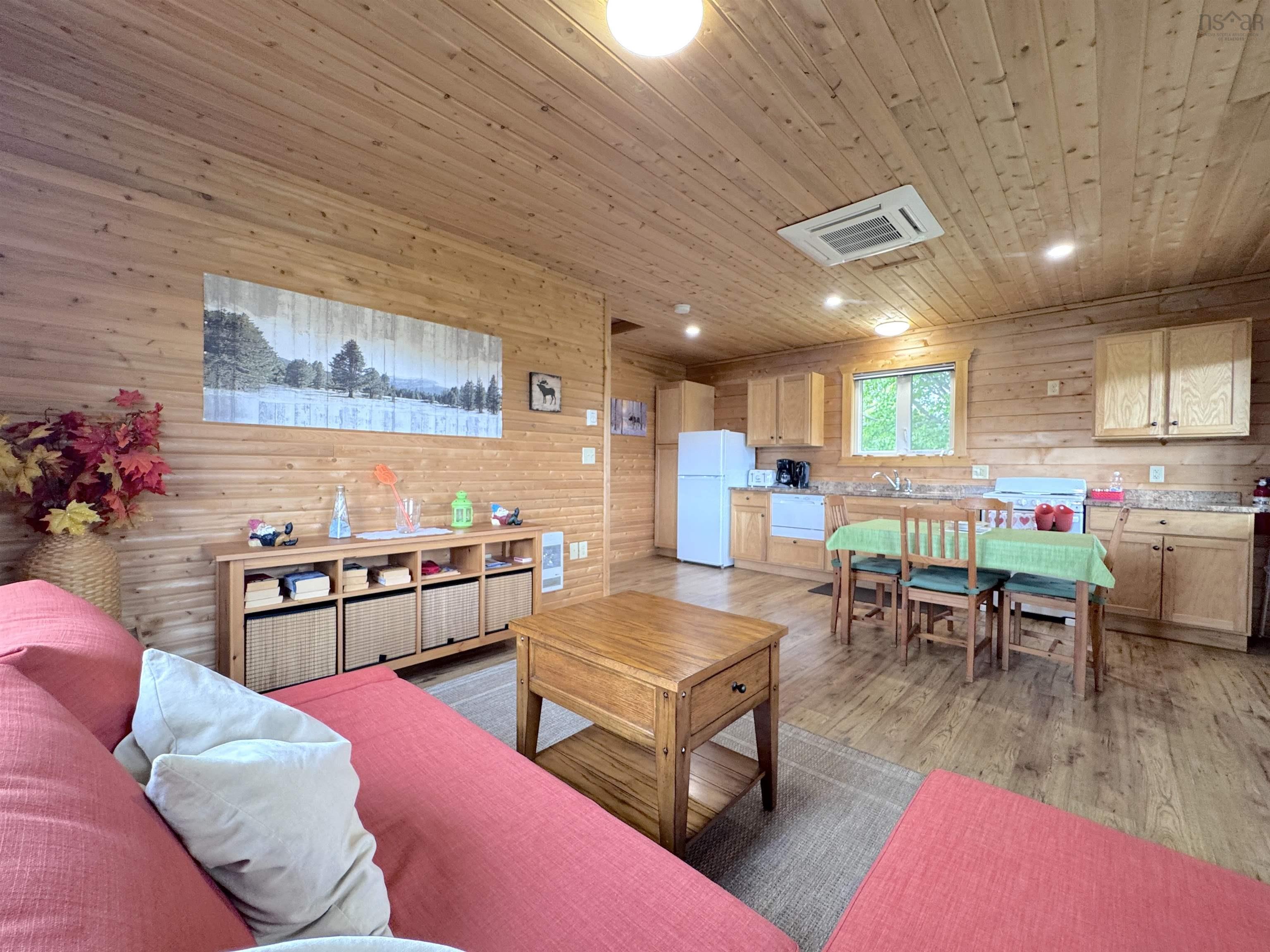 $699,900.00: 1047 West Side Middle River Road, Middle River