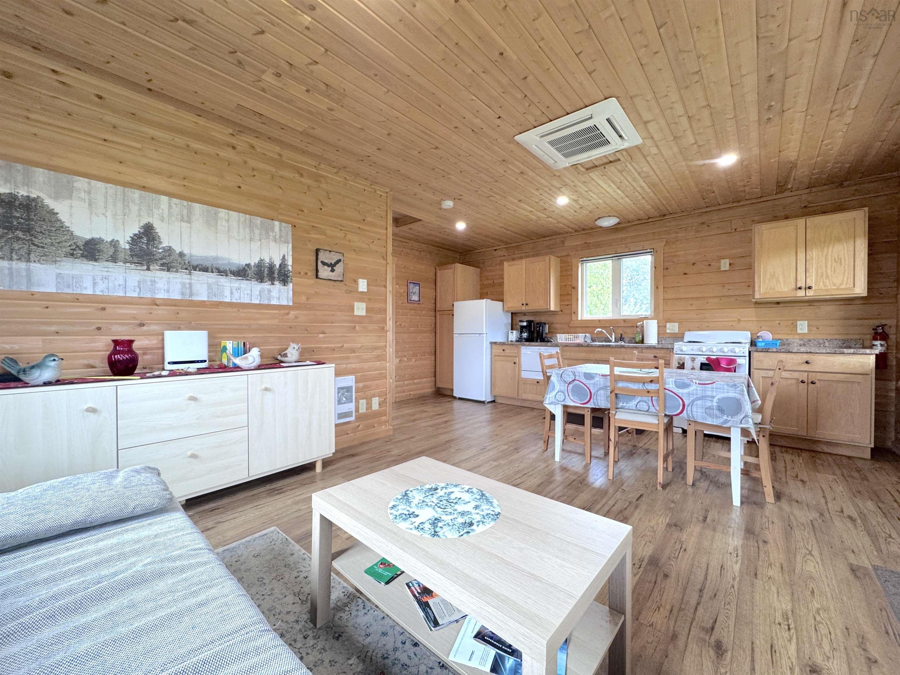 $699,900.00: 1047 West Side Middle River Road, Middle River