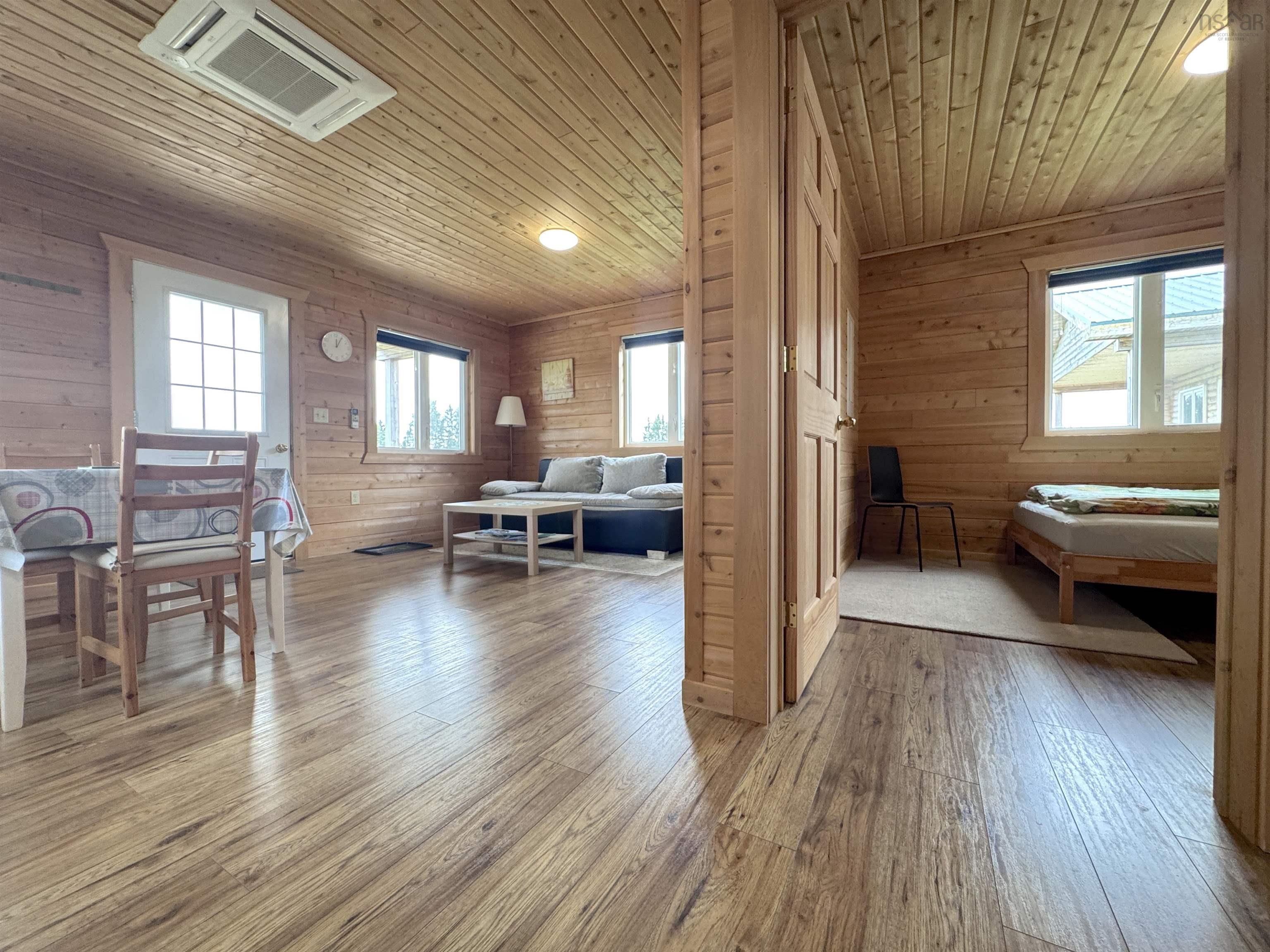 $699,900.00: 1047 West Side Middle River Road, Middle River