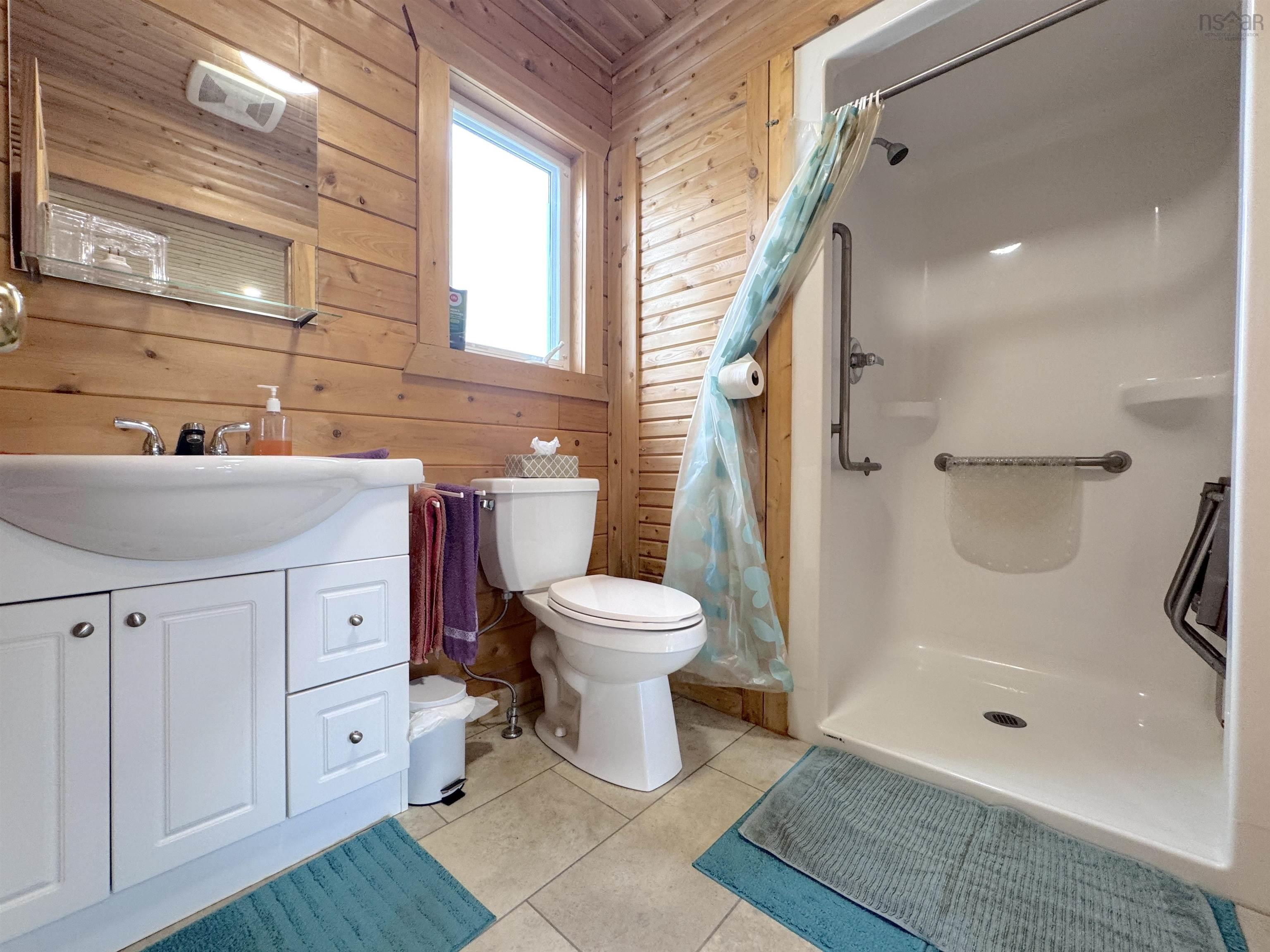 $699,900.00: 1047 West Side Middle River Road, Middle River