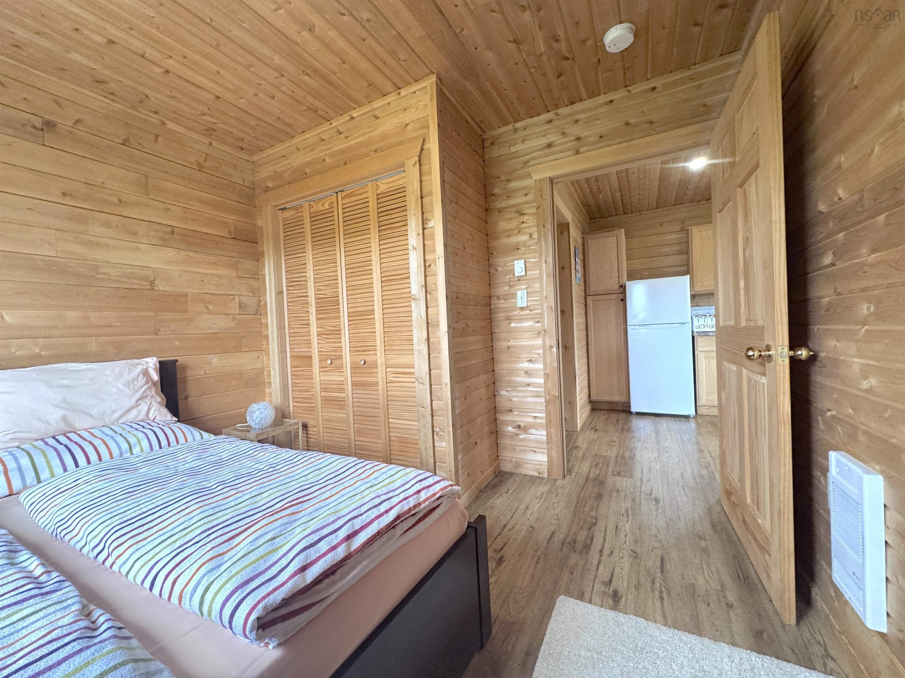 $699,900.00: 1047 West Side Middle River Road, Middle River