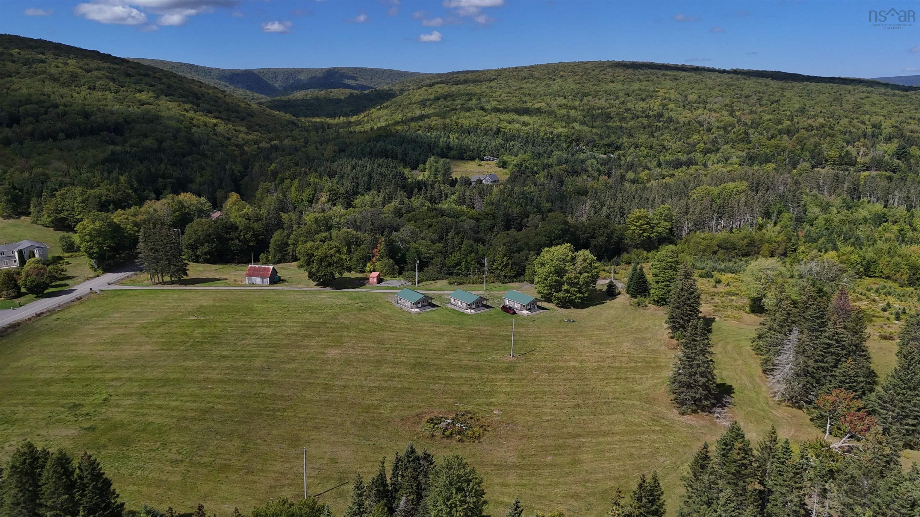 $699,900.00: 1047 West Side Middle River Road, Middle River