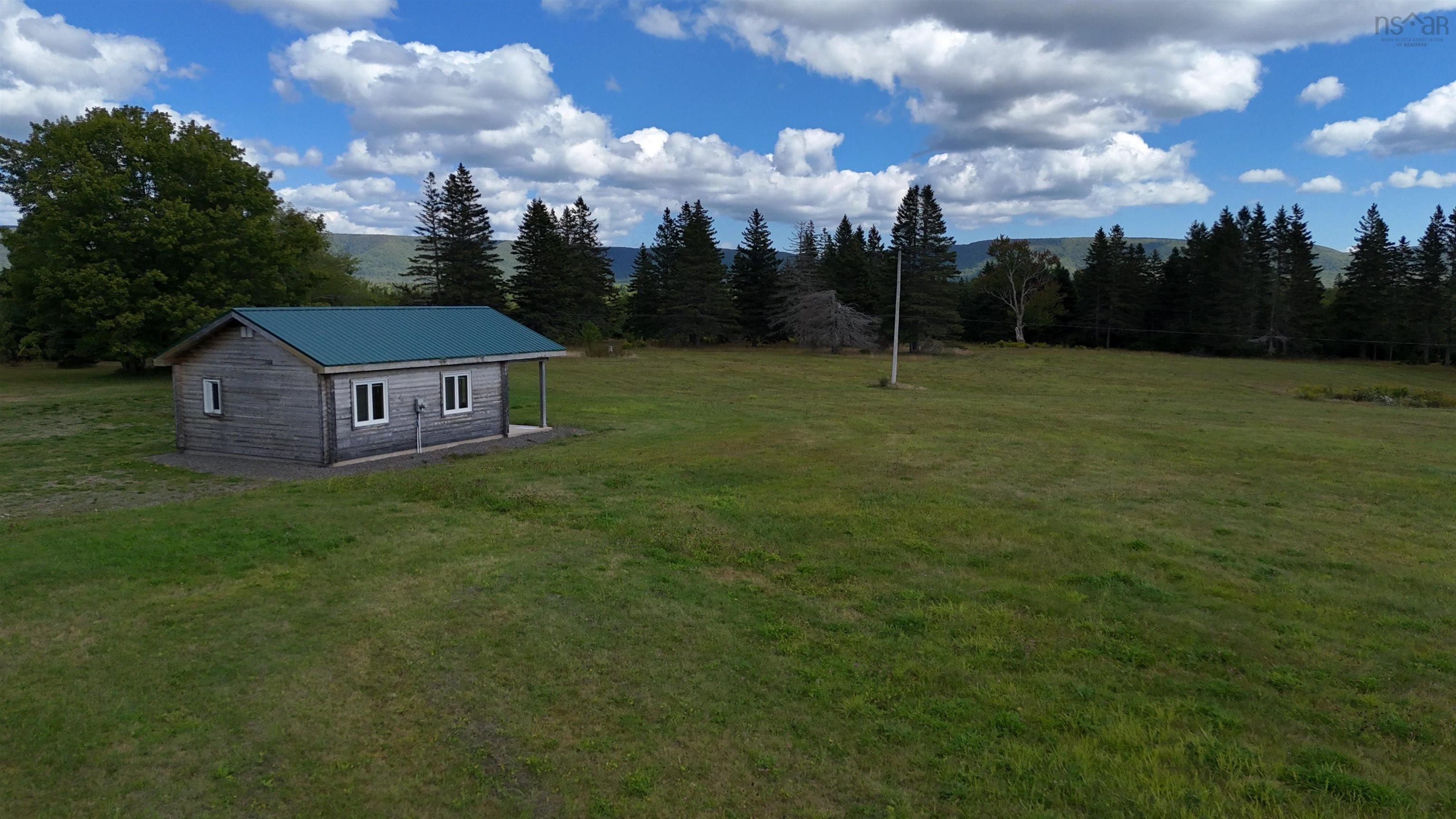 $699,900.00: 1047 West Side Middle River Road, Middle River